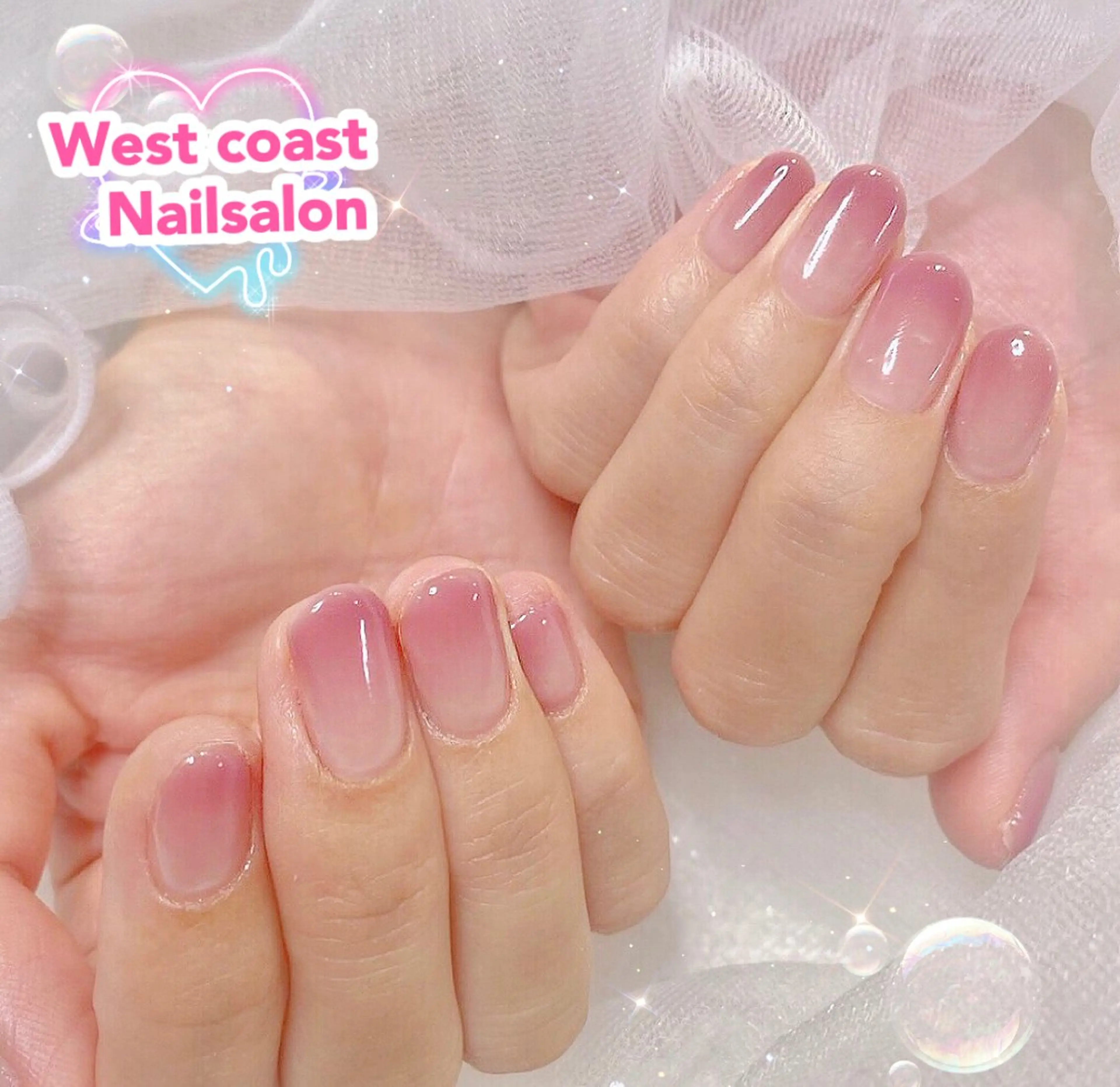 ネイル グラデーション 韓国ネイル マグネットネイル 持ち込み ニュアンスネイル リボン、ガーリー パーツ放題専門店のネイルデザイン