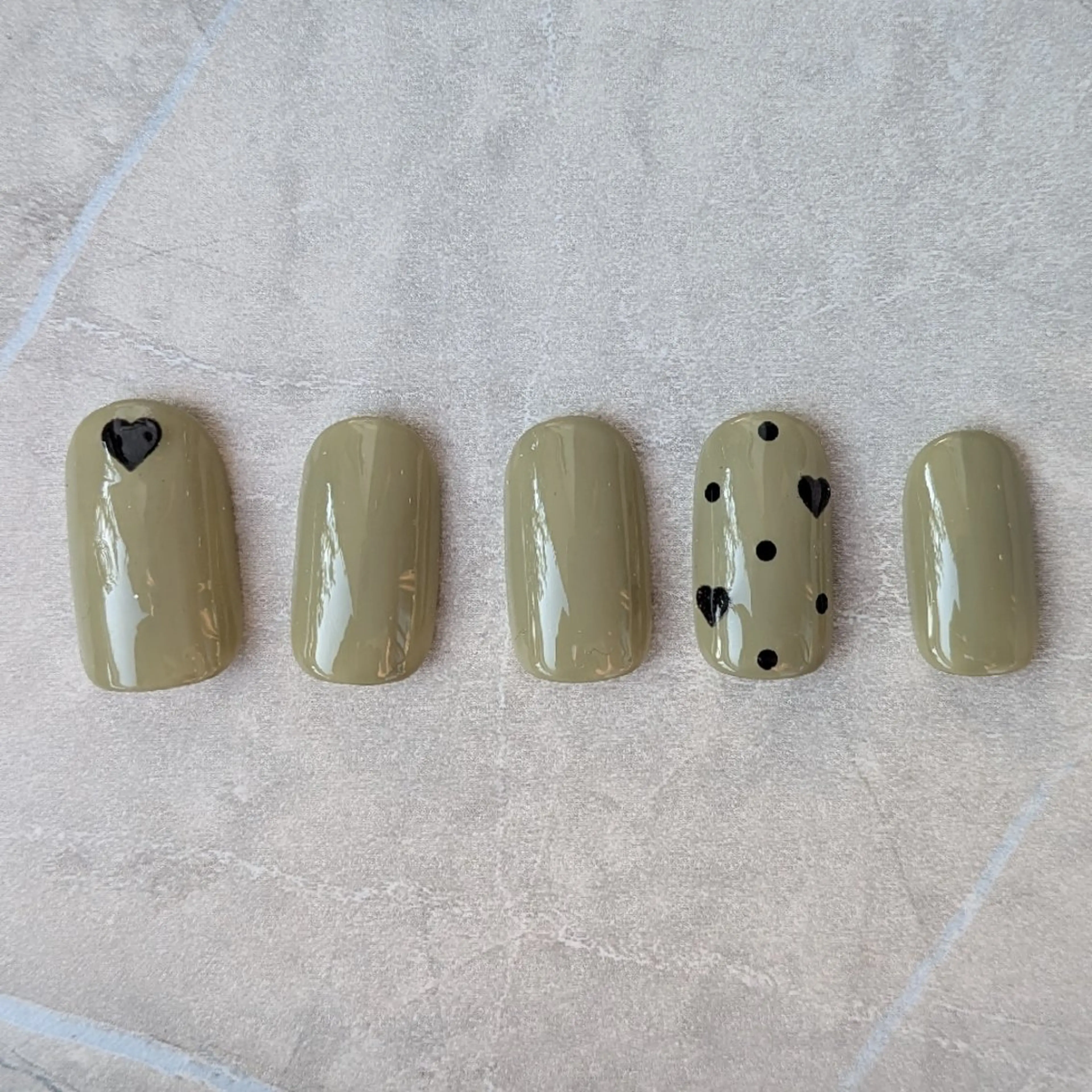 ネイル ハンドネイル 6RokuHair（ロクヘアー)所属・門川 茉奈美のネイルデザイン