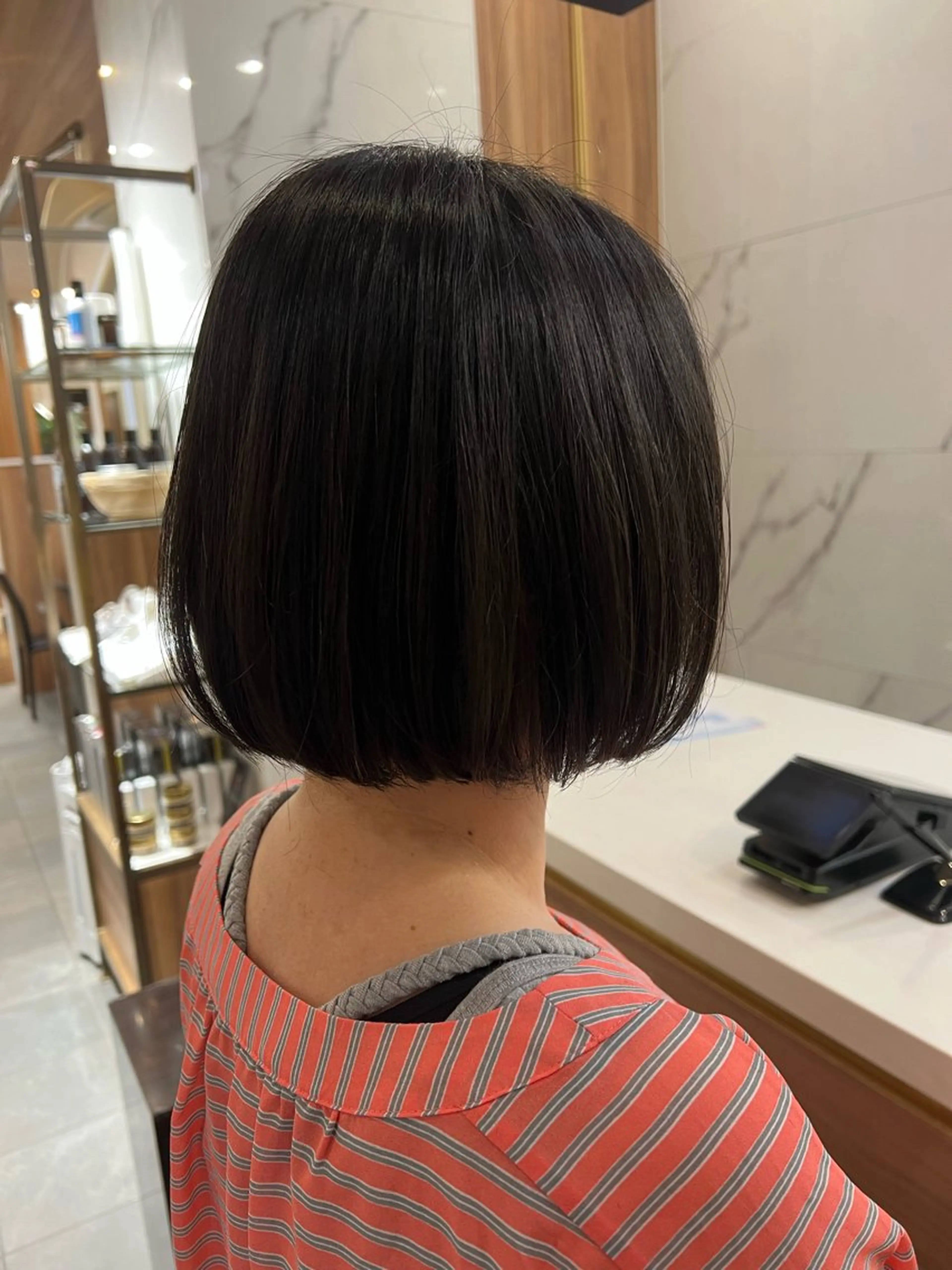 ショート 村中 逸紀のヘアスタイル