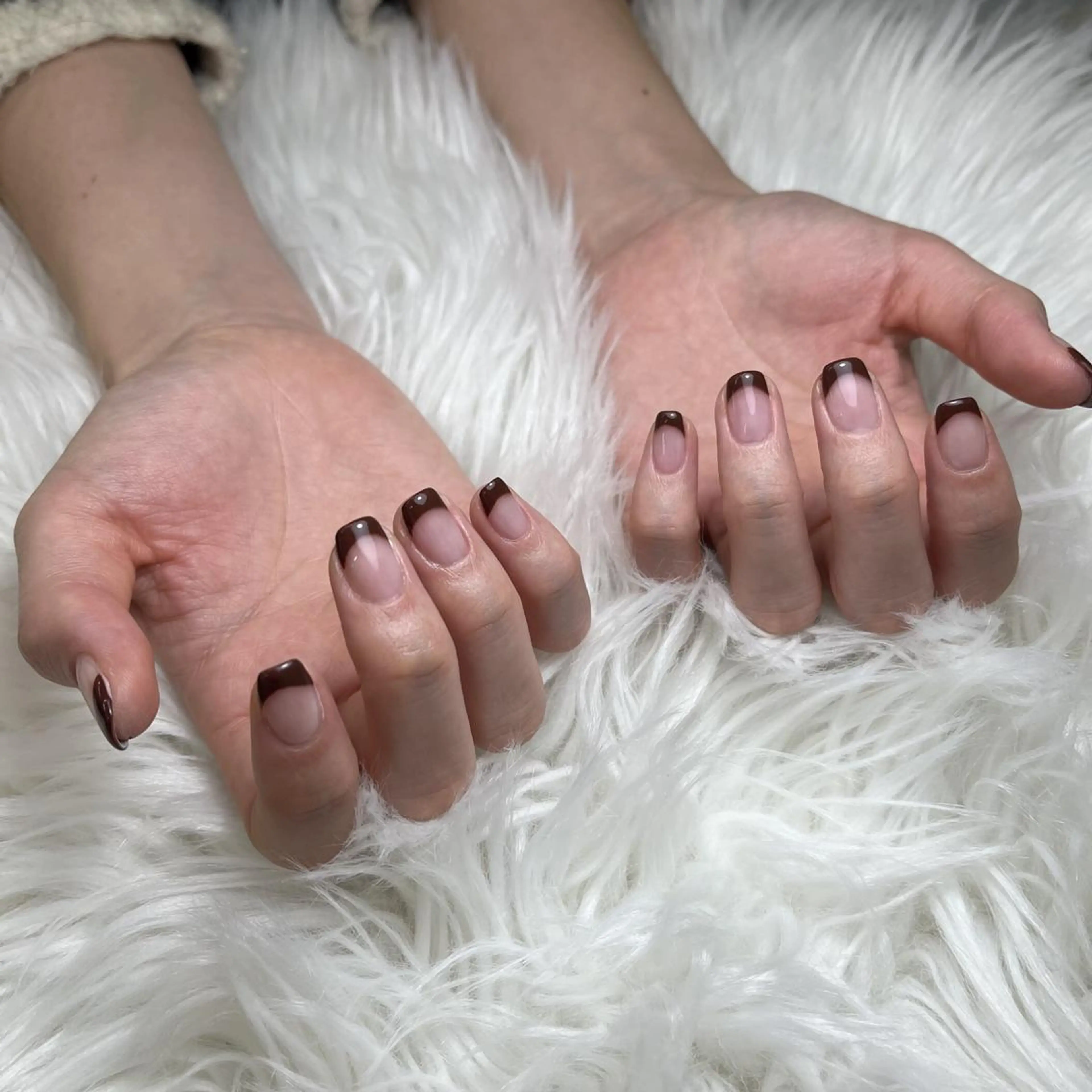 ネイル フレンチネイル ハンドネイル nail salon &e rieのネイルデザイン