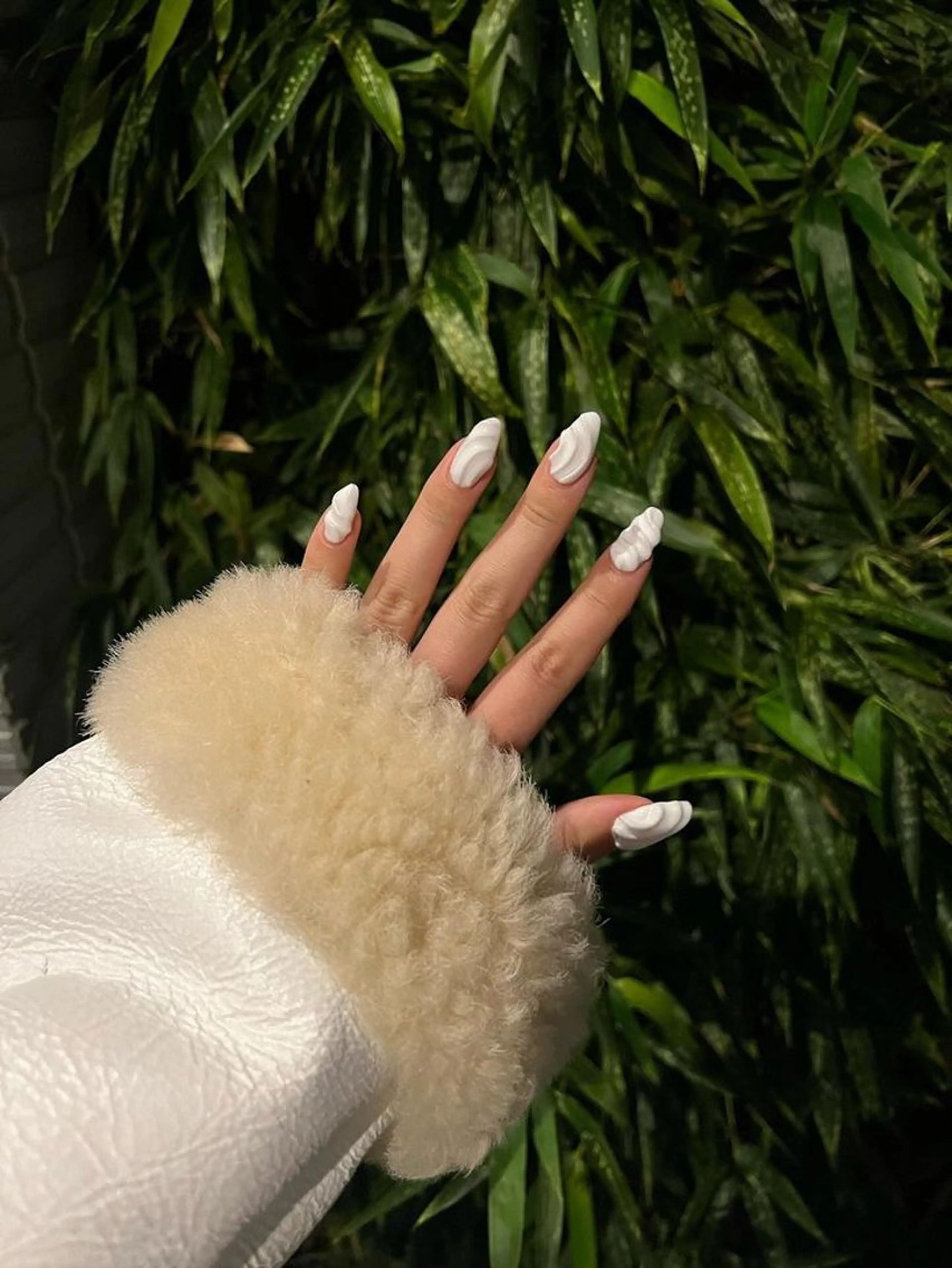 ネイル ハンドネイル Sii nail 🤍SAKIのネイルデザイン