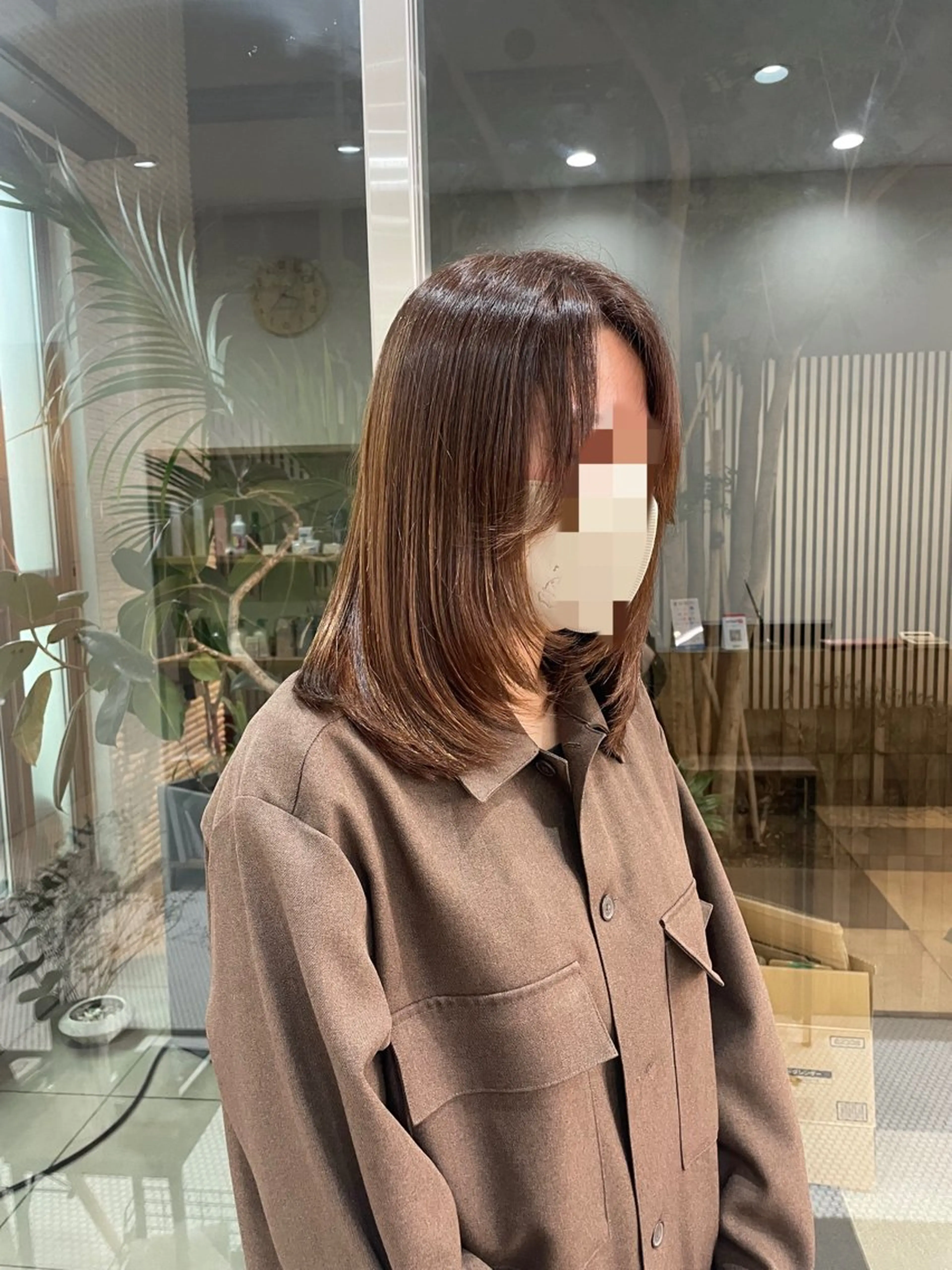 ミディアム レイヤーカット 🌱 はるかのヘアスタイル