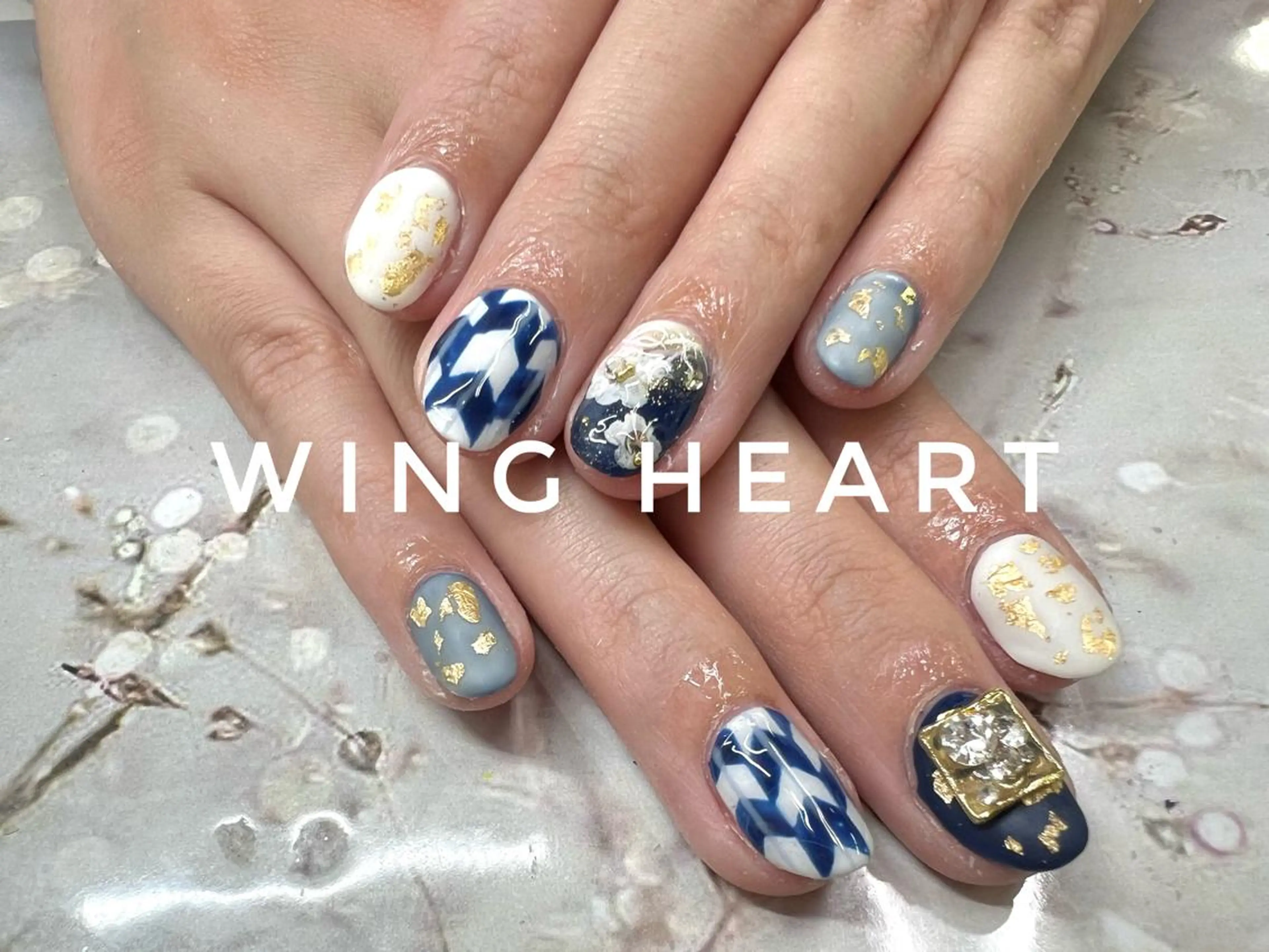 ネイル I. AYUMIのネイルデザイン