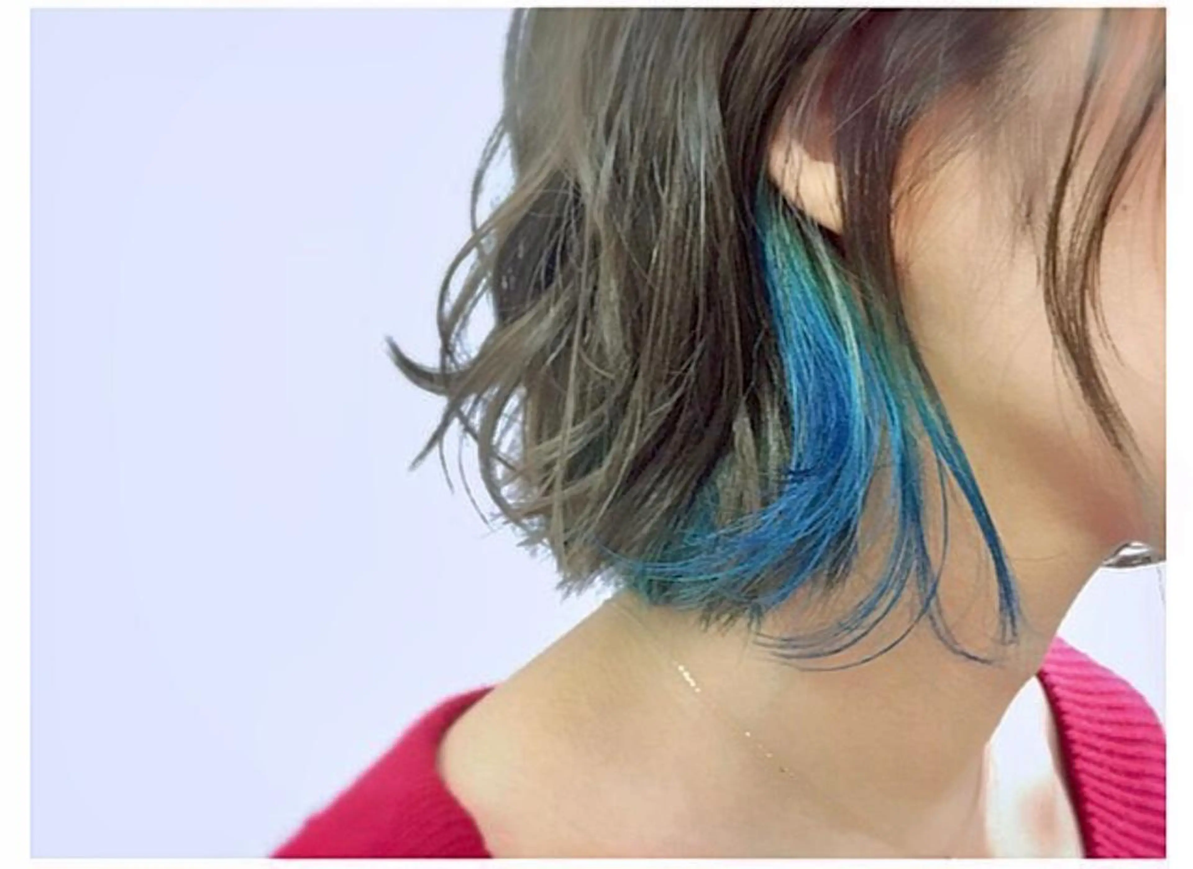 ミディアム カラー 宮永 智香のヘアスタイル