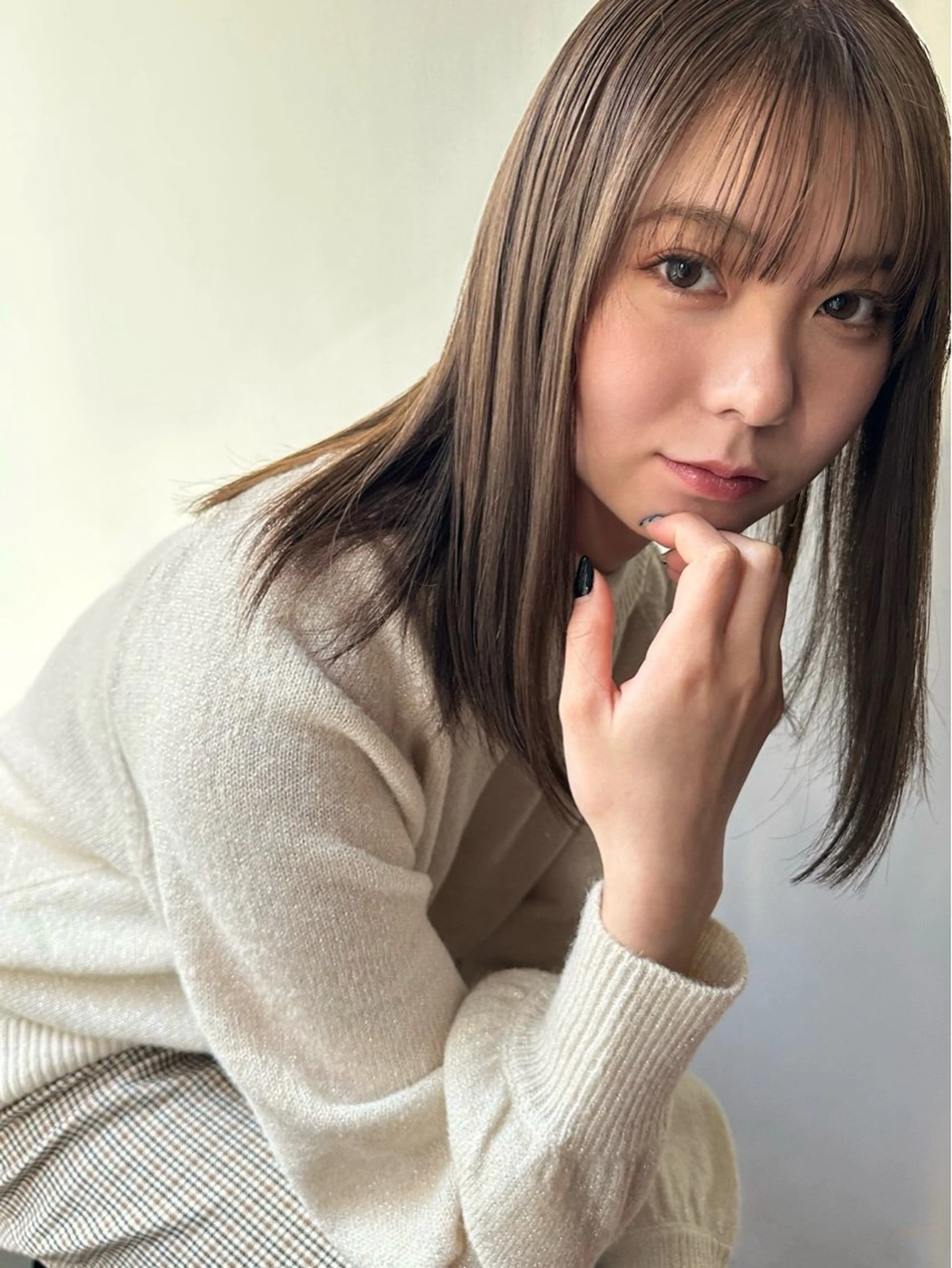 カラー ブリーチ 透明感カラー momo 札幌美容師のヘアスタイル