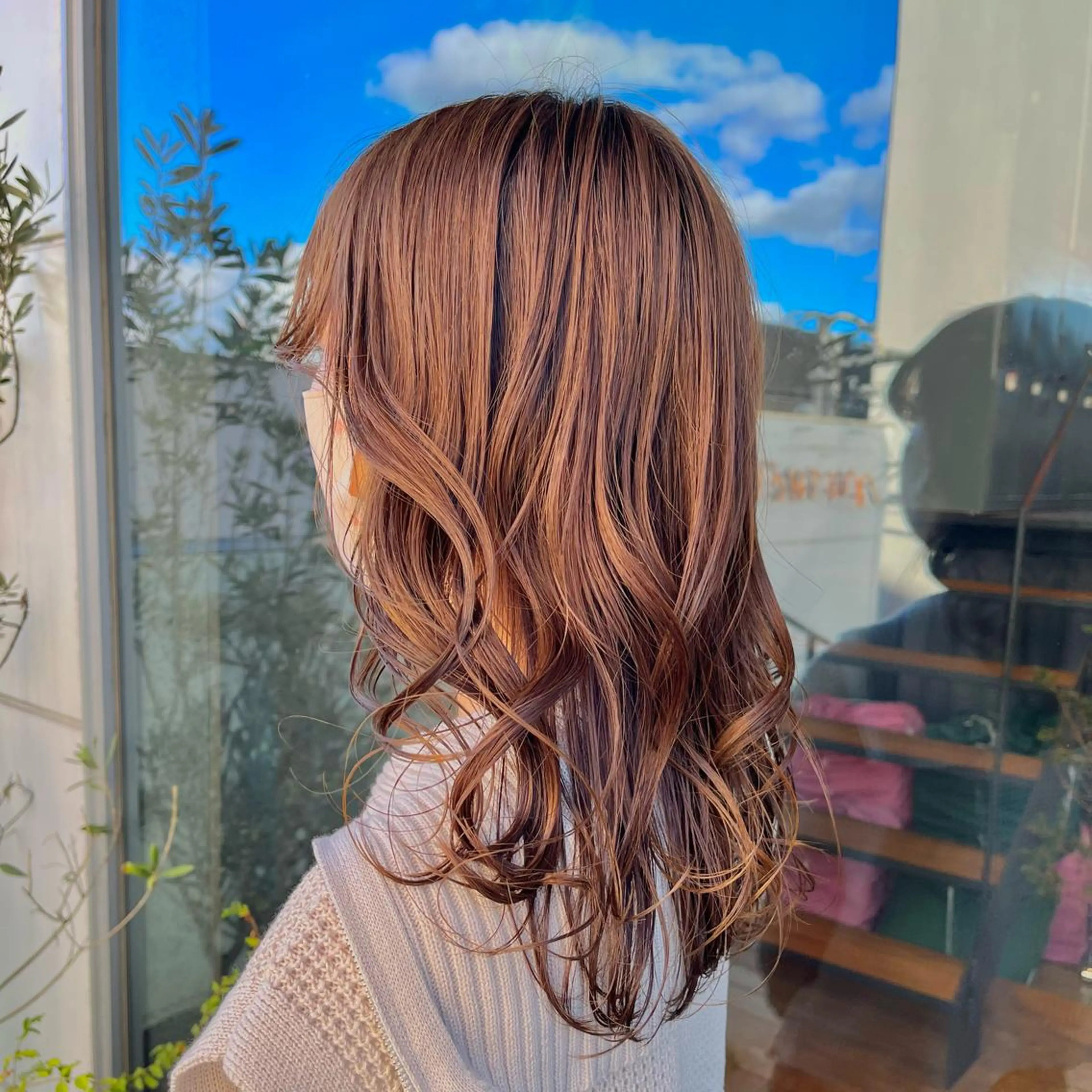 ミディアム カラー ヘアカラー トリートメント ボブ/レイヤー/ ハッシュカット/河内のヘアスタイル