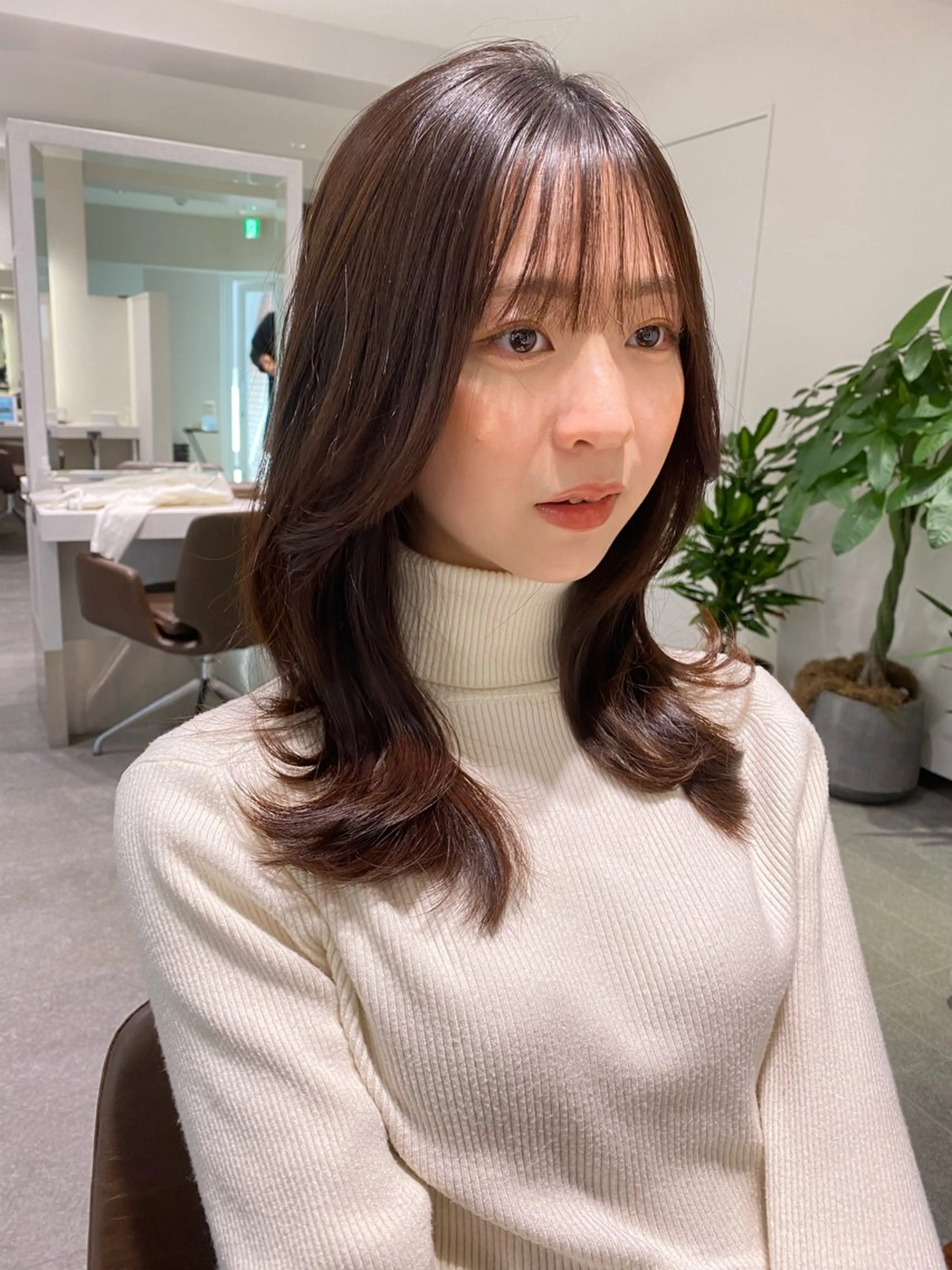 ミディアム カット ヘアカラー トリートメント 韓国風/髪質改善/ ナガヤアキラのヘアスタイル