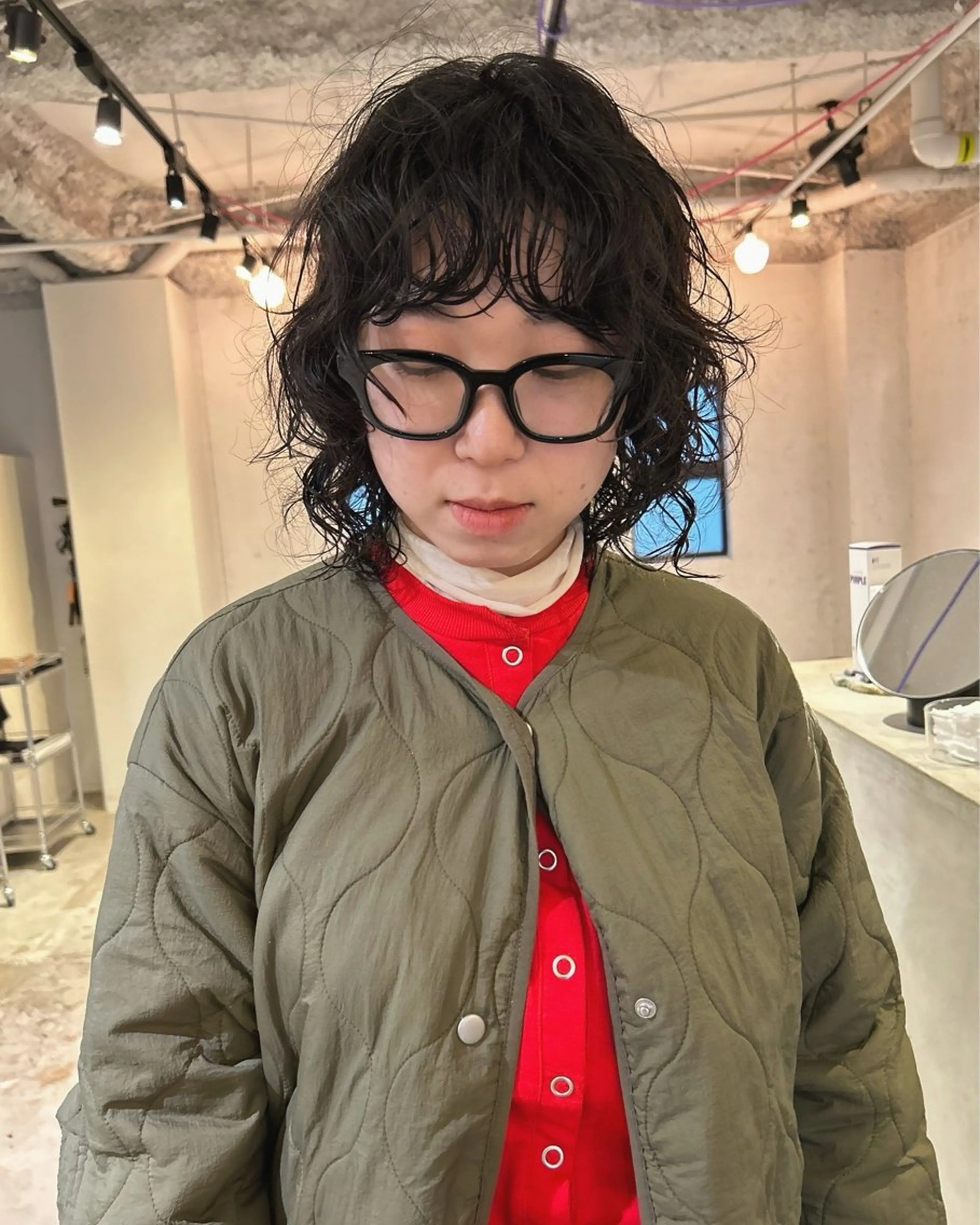 ミディアム パーマ ミディアムパーマ レイヤーカット カット パーマ トリートメント 村上雅人 ナチュラルモードのヘアスタイル