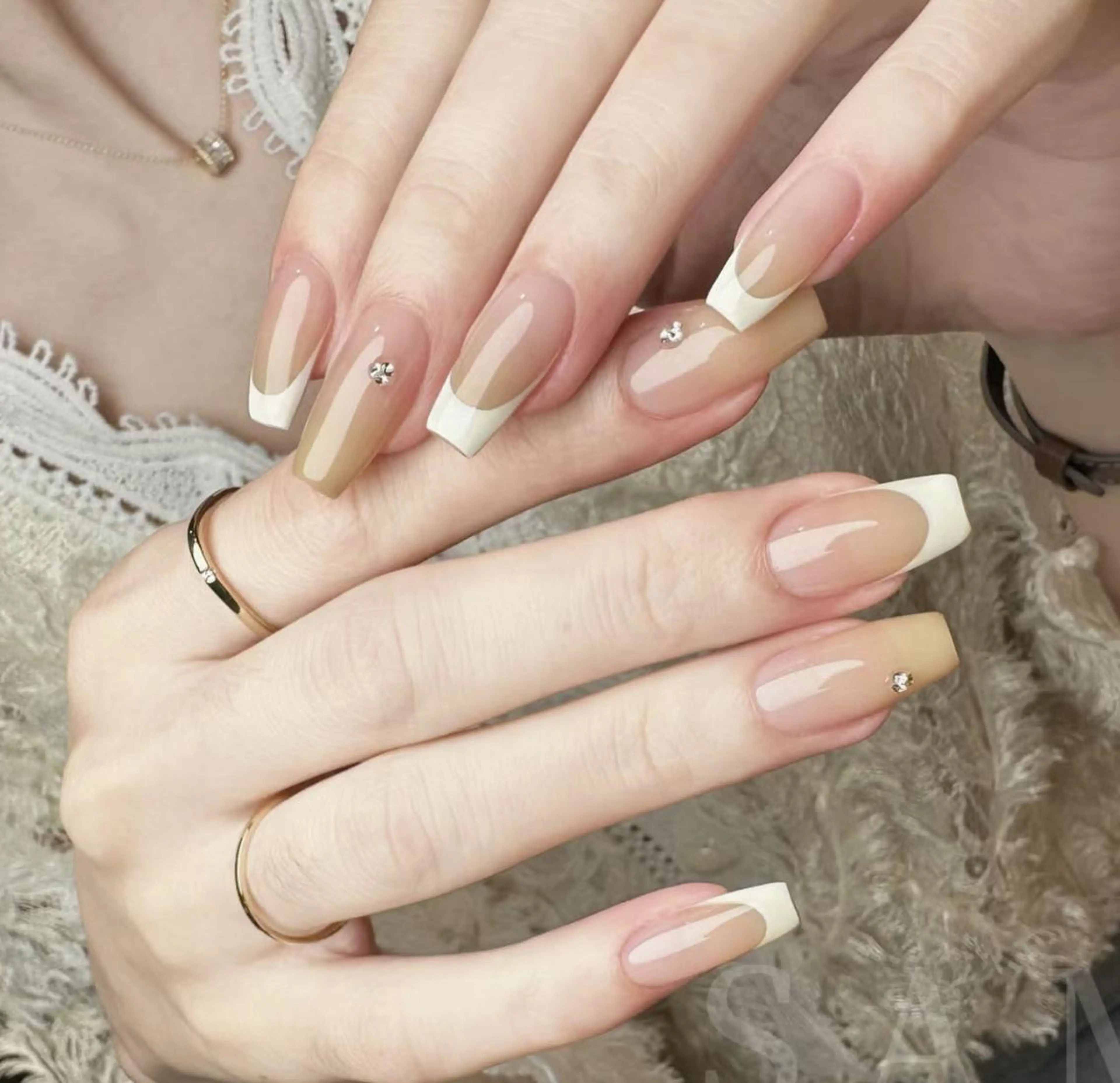 ネイル Queens PUPUのネイルデザイン