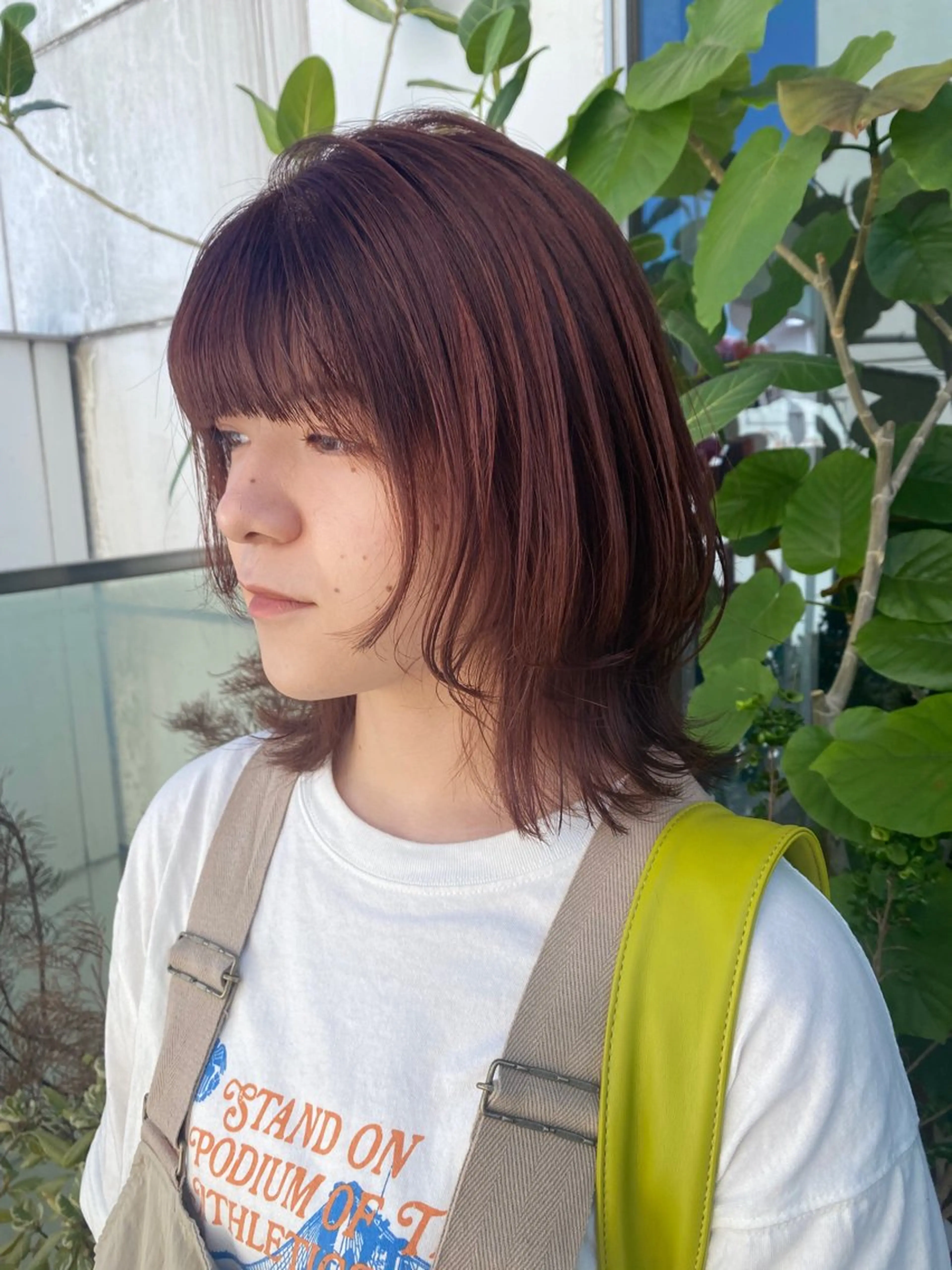 ミディアム カラー パーマ ヘアアレンジ ブラウンカラー オレンジ オレンジブラウン ウルフカット ヘアカラー トリートメント ヘッドスパ ヘアセット 押切 響　のヘアスタイル