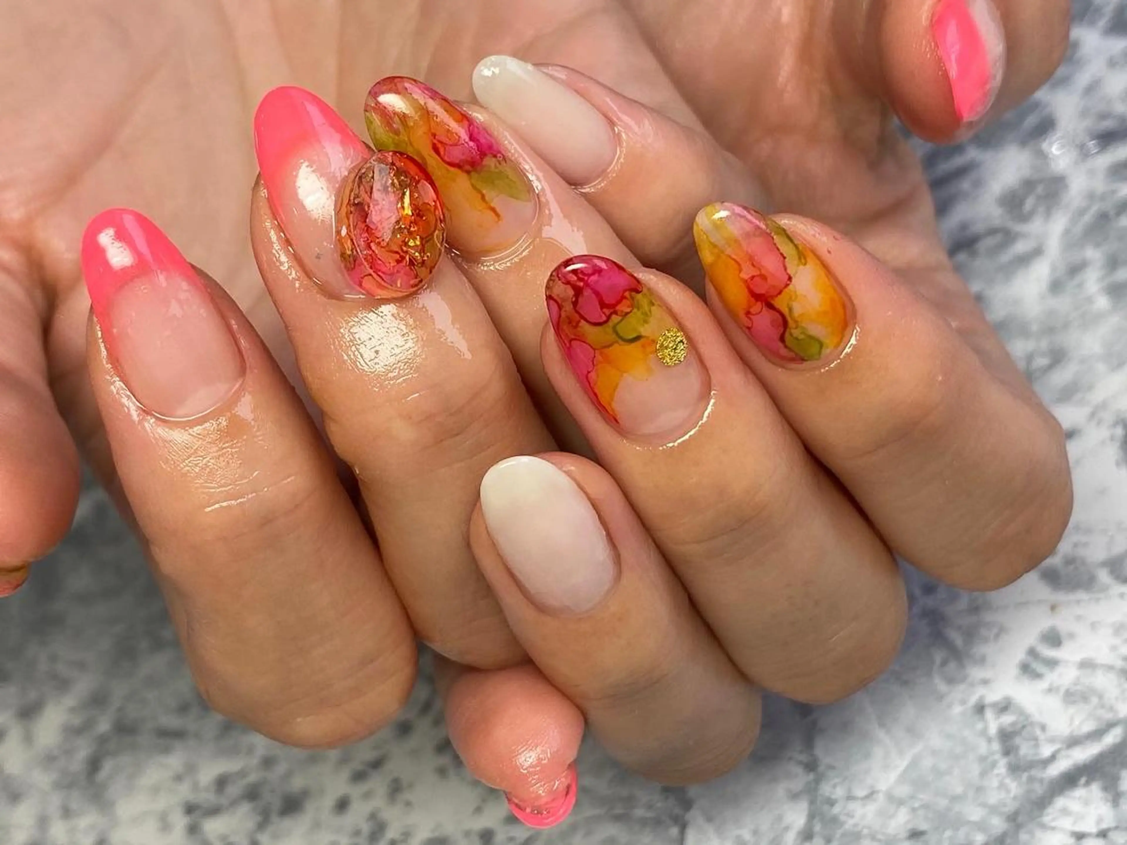 ネイル TOMOMI NAILsのネイルデザイン