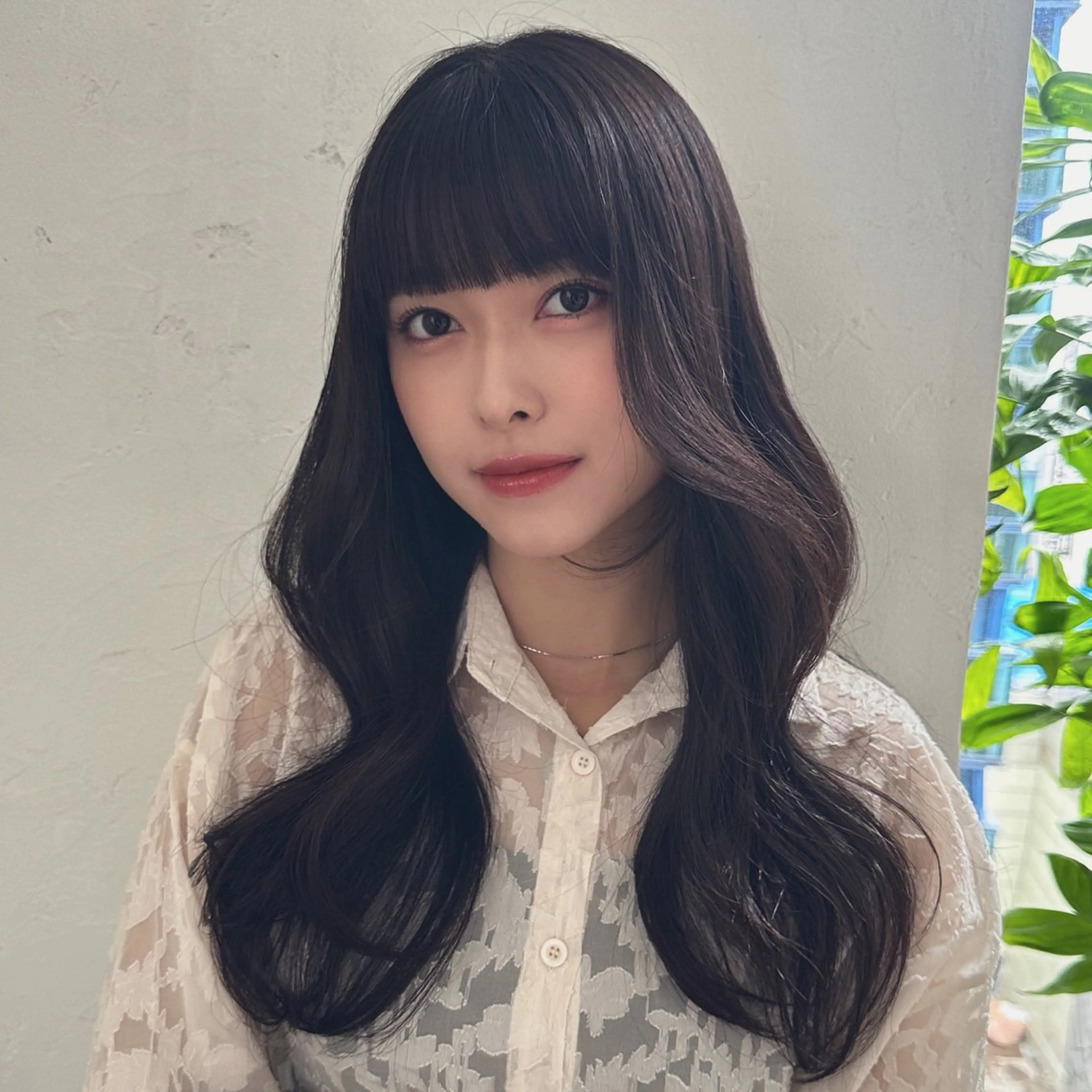 ロング Aura所属・丸山 心 / 艶カラーのヘアスタイル