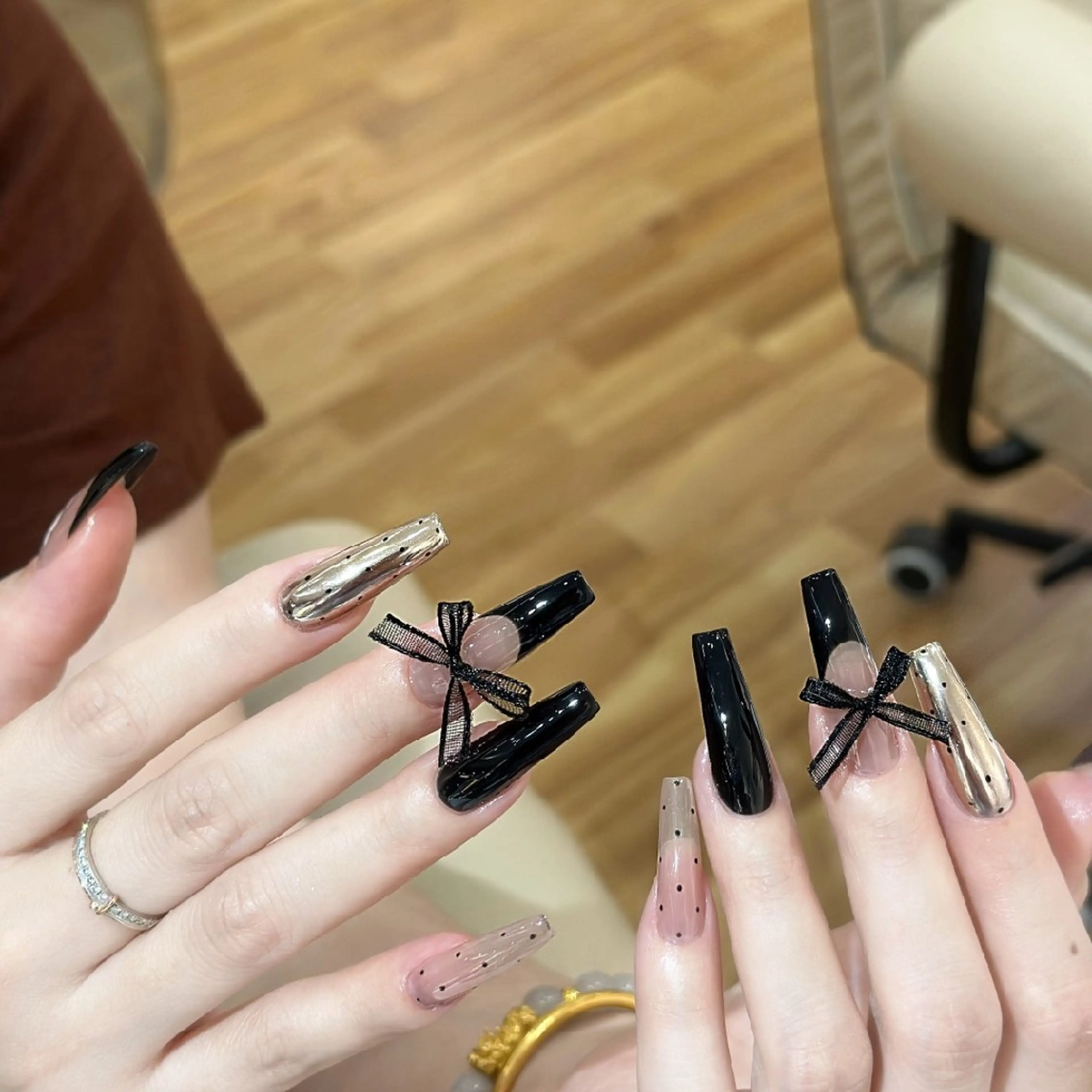 チップ長さ出し10本&アートし放題(パーツ込み)★150分間の写真