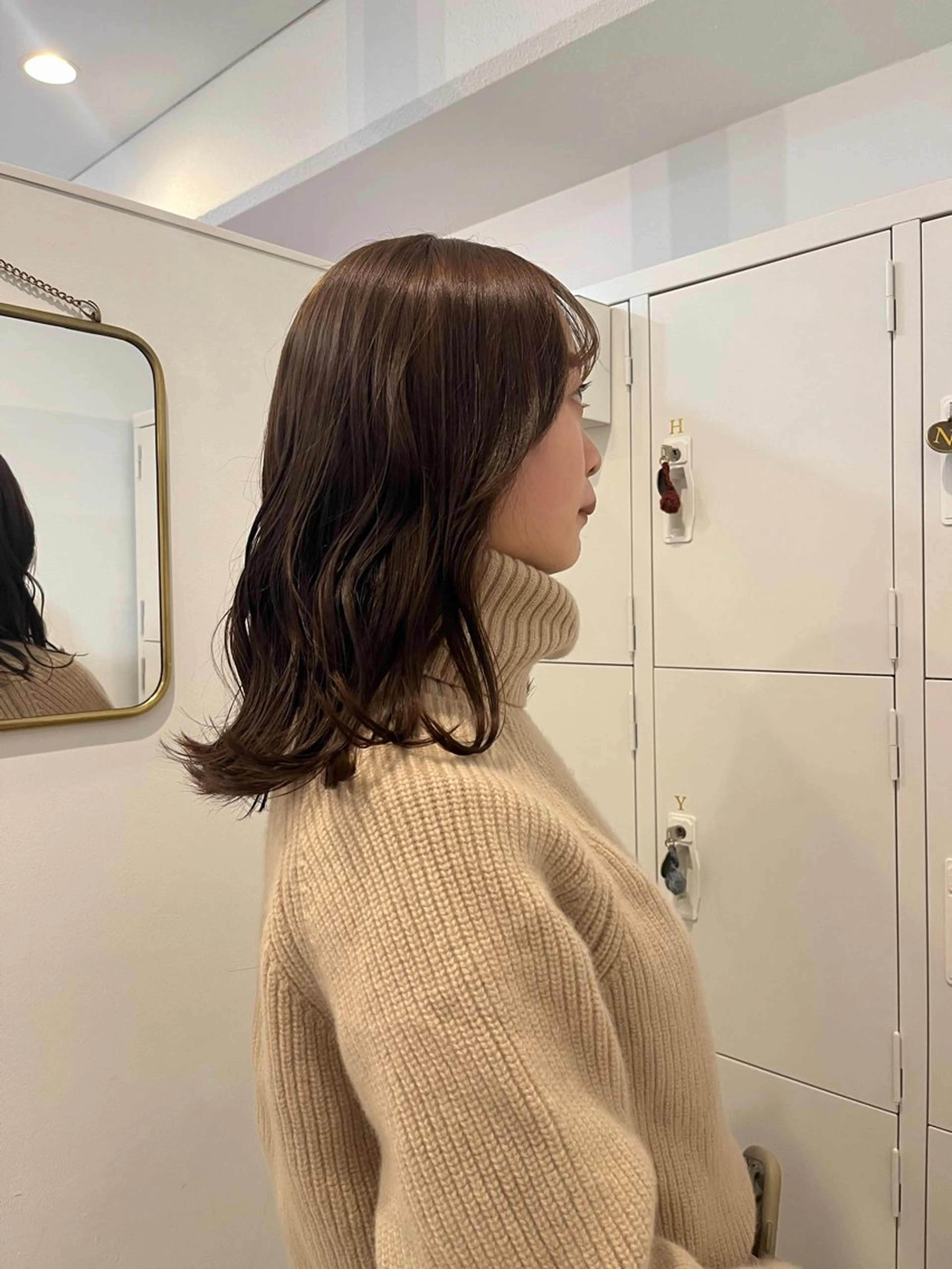 ミディアム カラー フクシママユ / 柔らかカラーのヘアスタイル