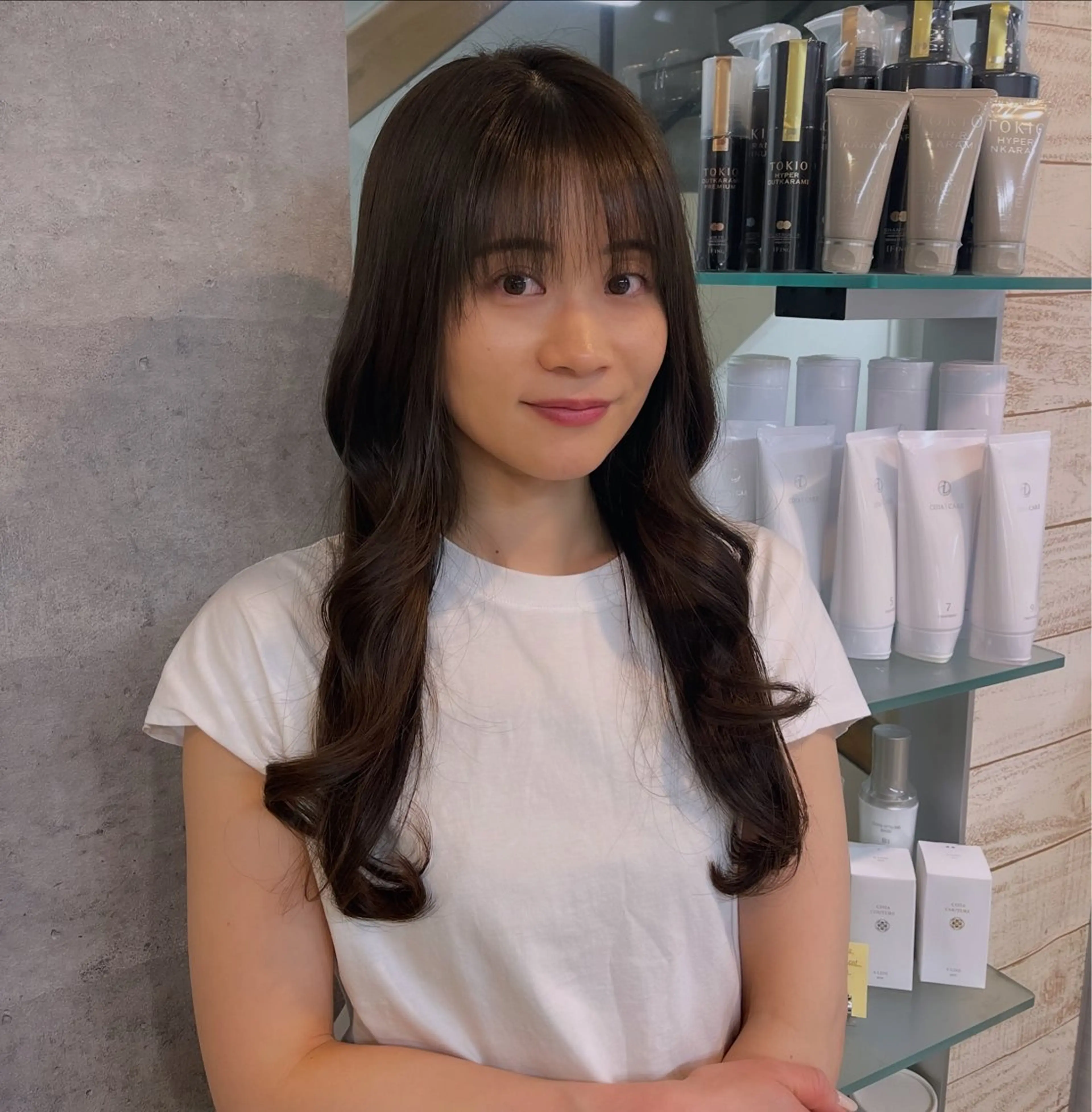 ロング カラー アッシュ 透明感カラー グレージュ 愛　莉/大阪美容室 /ケア・艶カラーのヘアスタイル