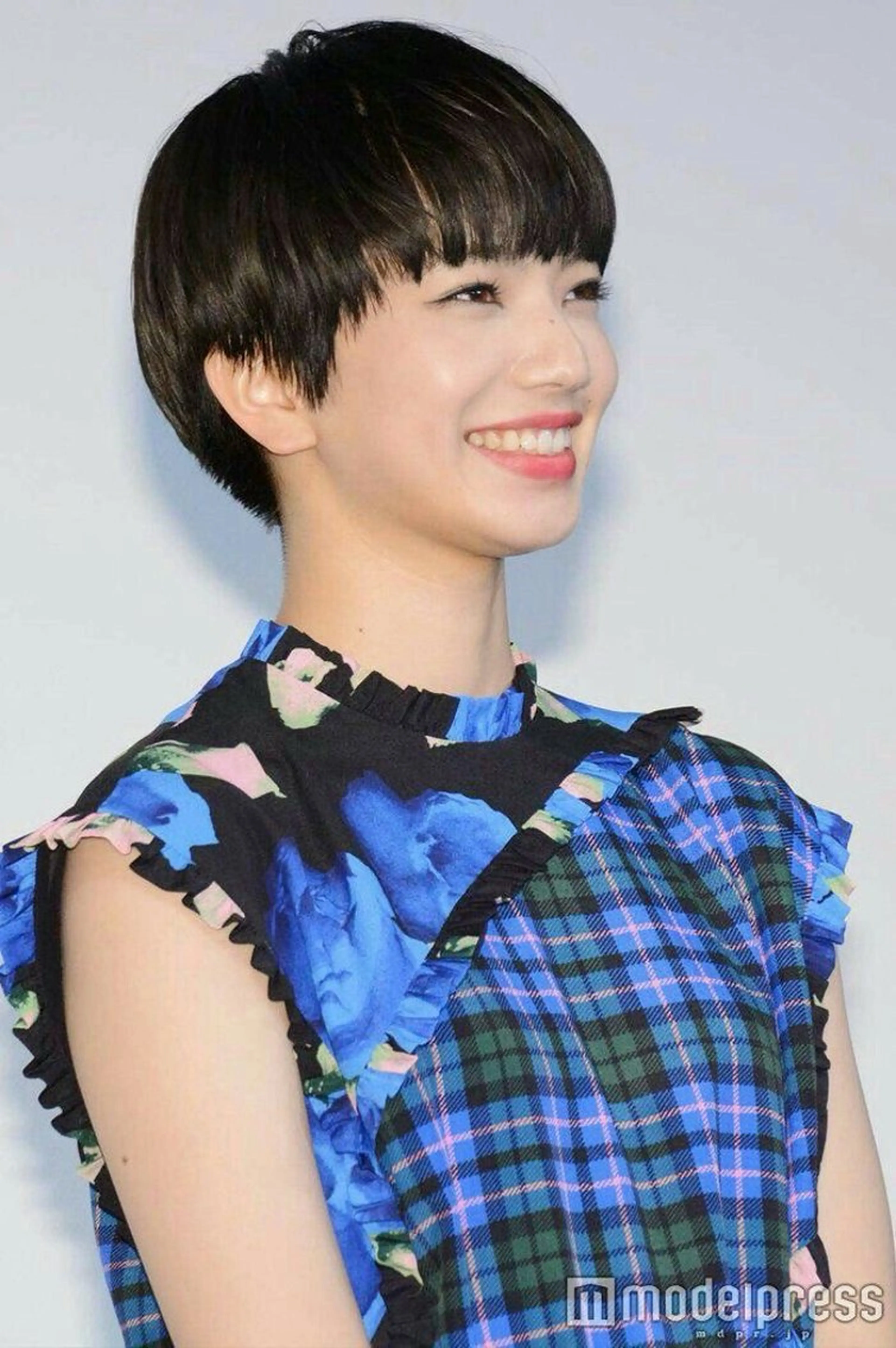 ショート NERO 松井 隆人のヘアスタイル