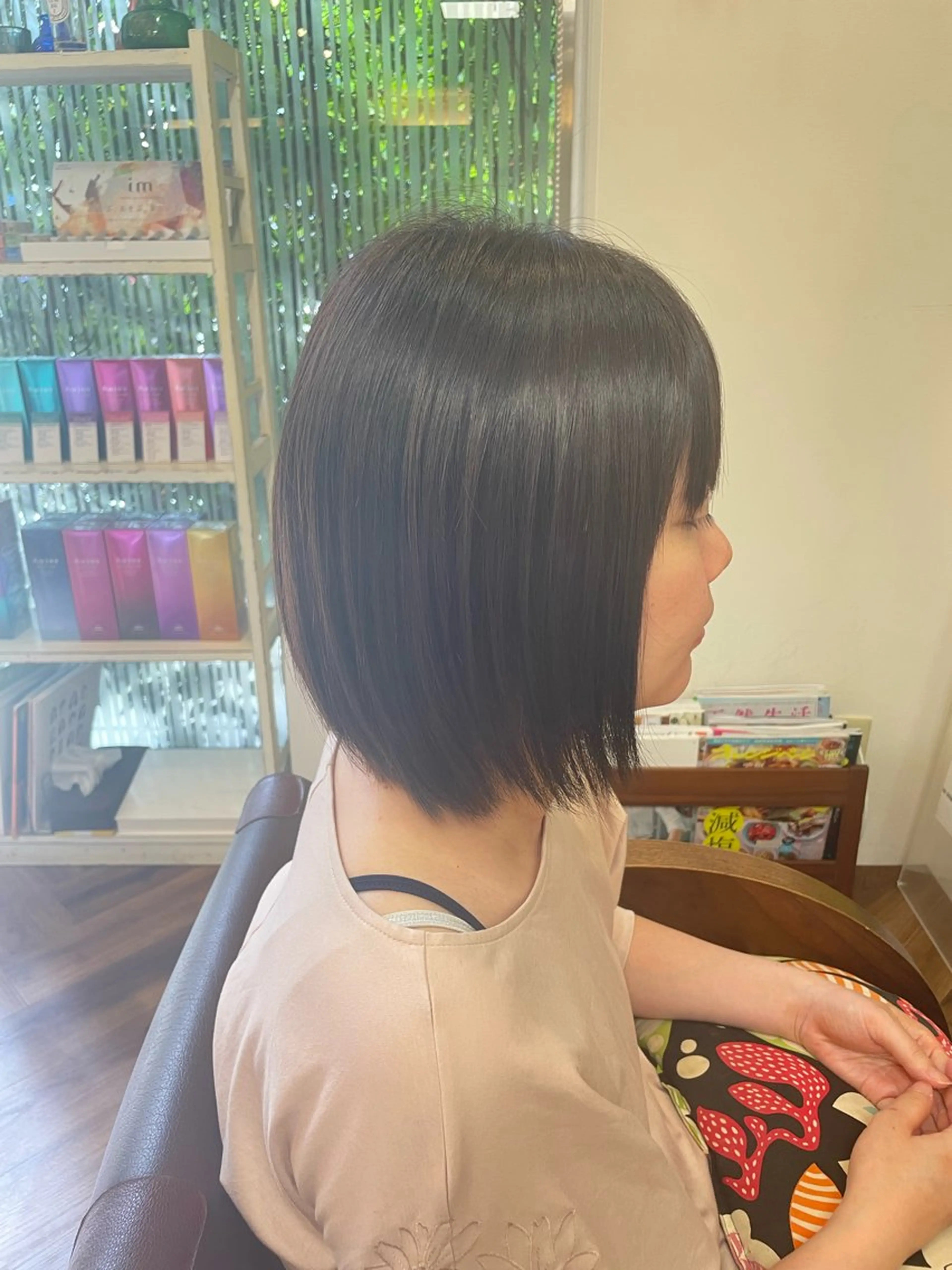 ミディアム 縮毛矯正 望月 千絵のヘアスタイル