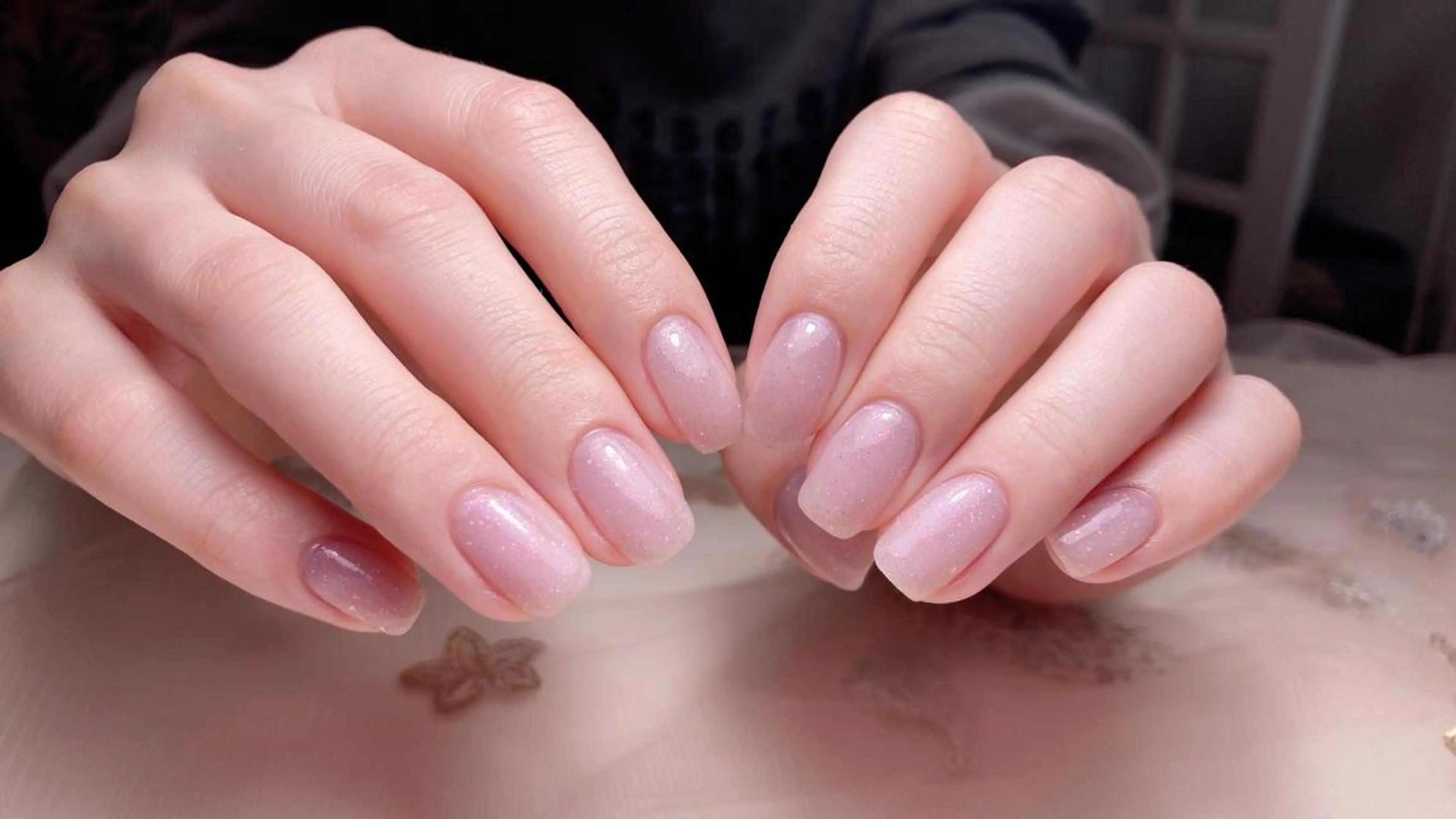 ネイル ewt miniのマツエク・マツパデザイン