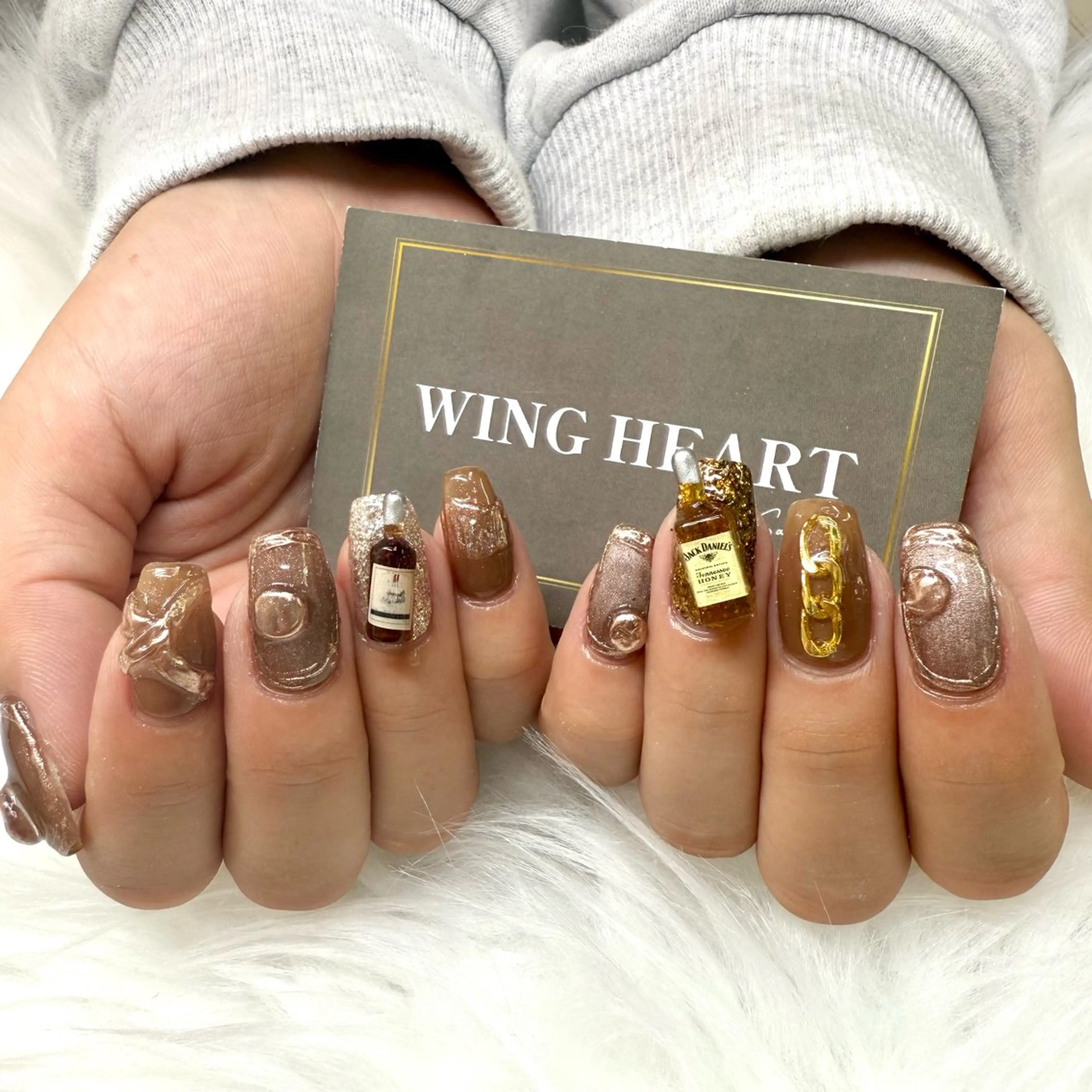 ネイル I. AYUMIのネイルデザイン