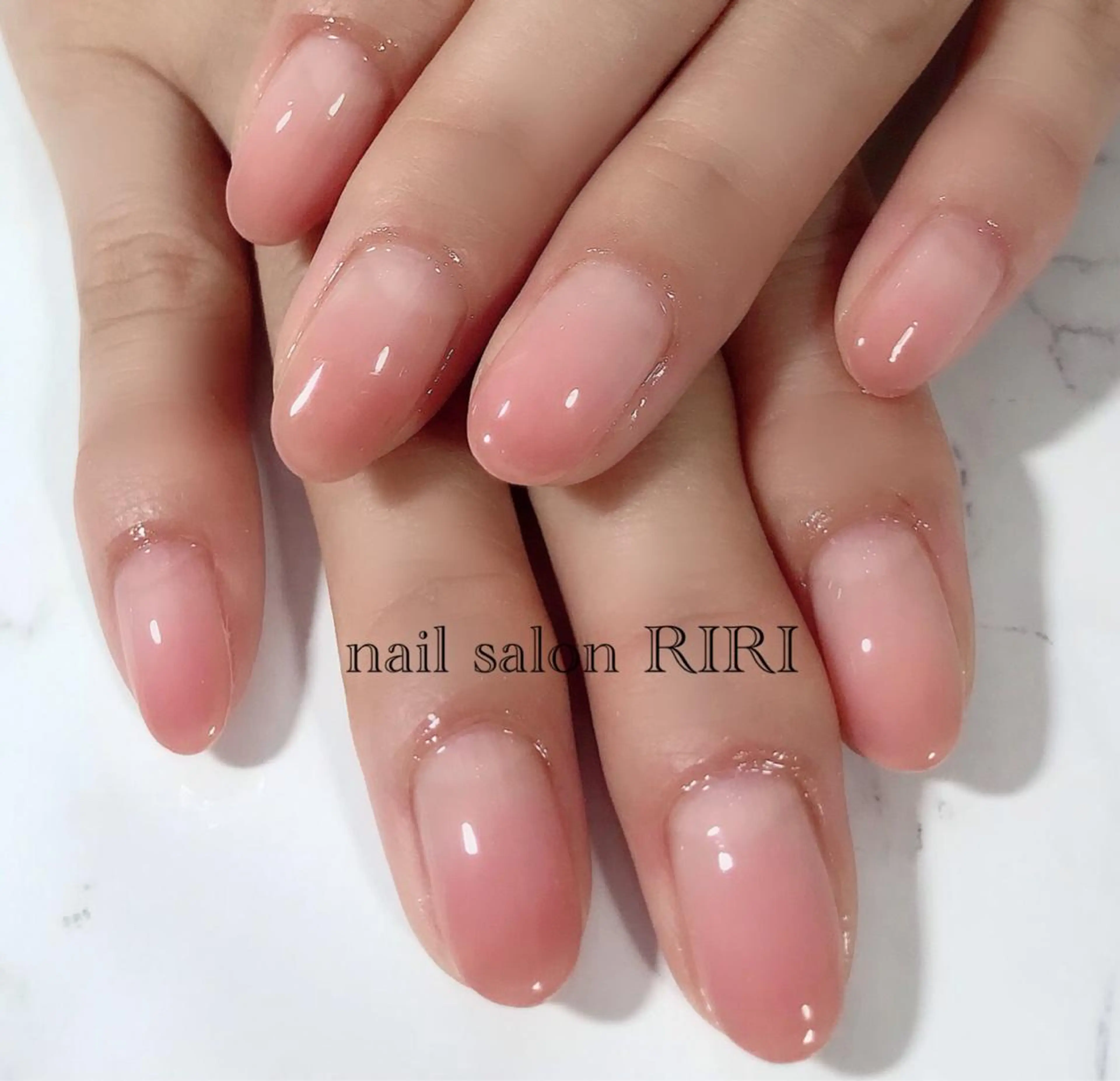 ネイル グラデーション RIRI リリのネイルデザイン