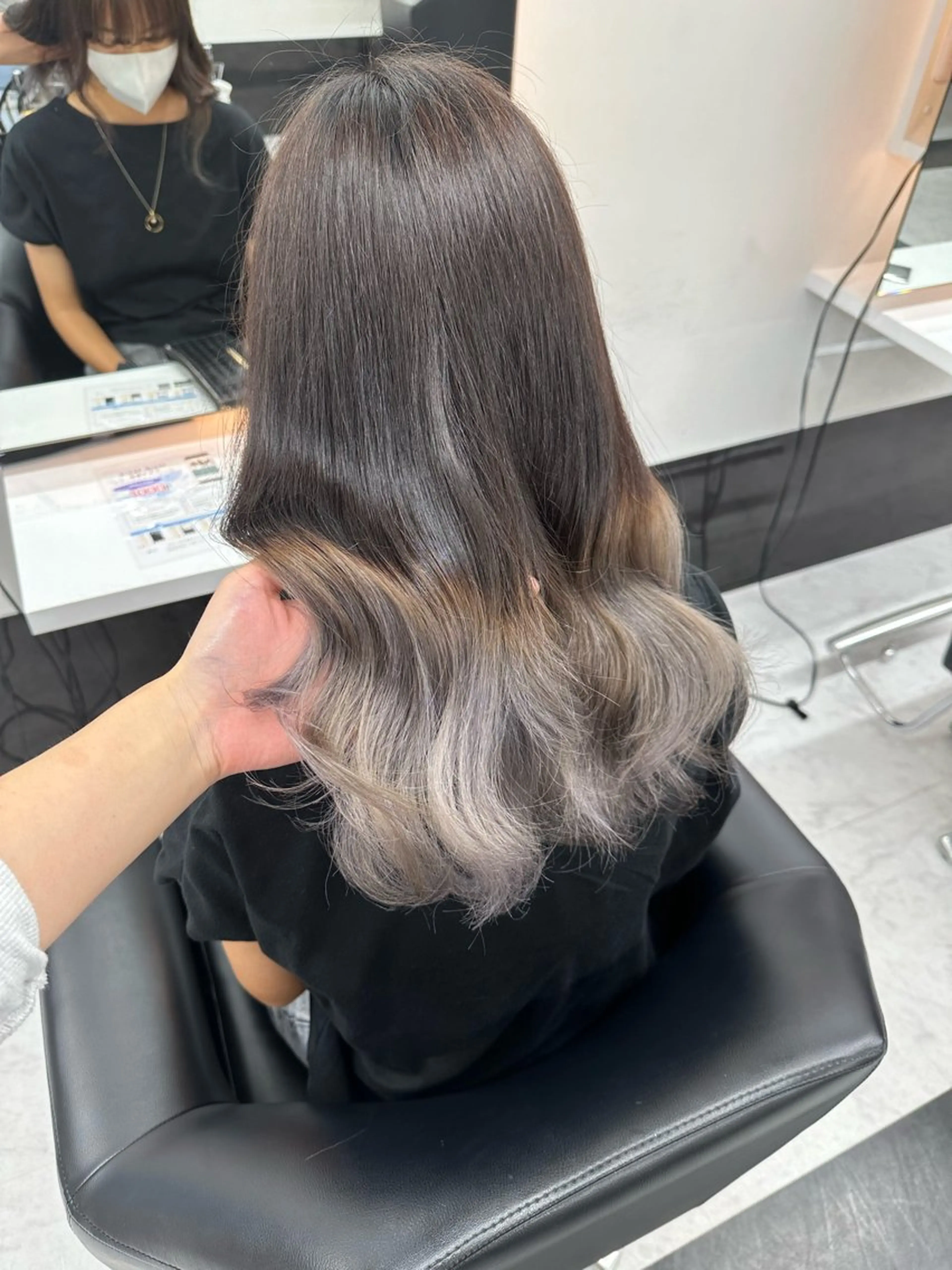 カラー グラデーションカラー ALEAP himekaのヘアスタイル
