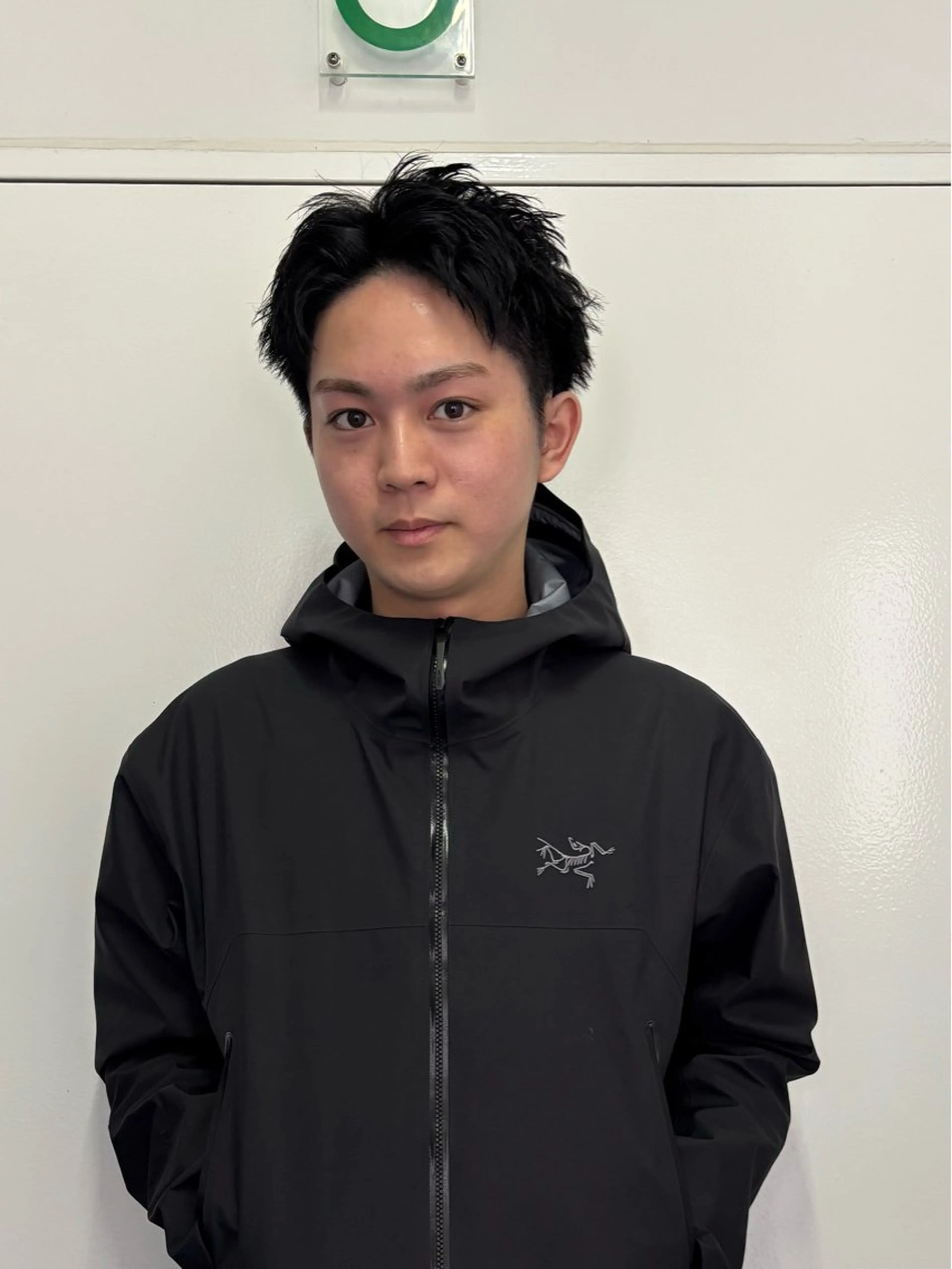 メンズ スパイキーショート 刈り上げ カット 博多/艶カラー Natsuのヘアスタイル