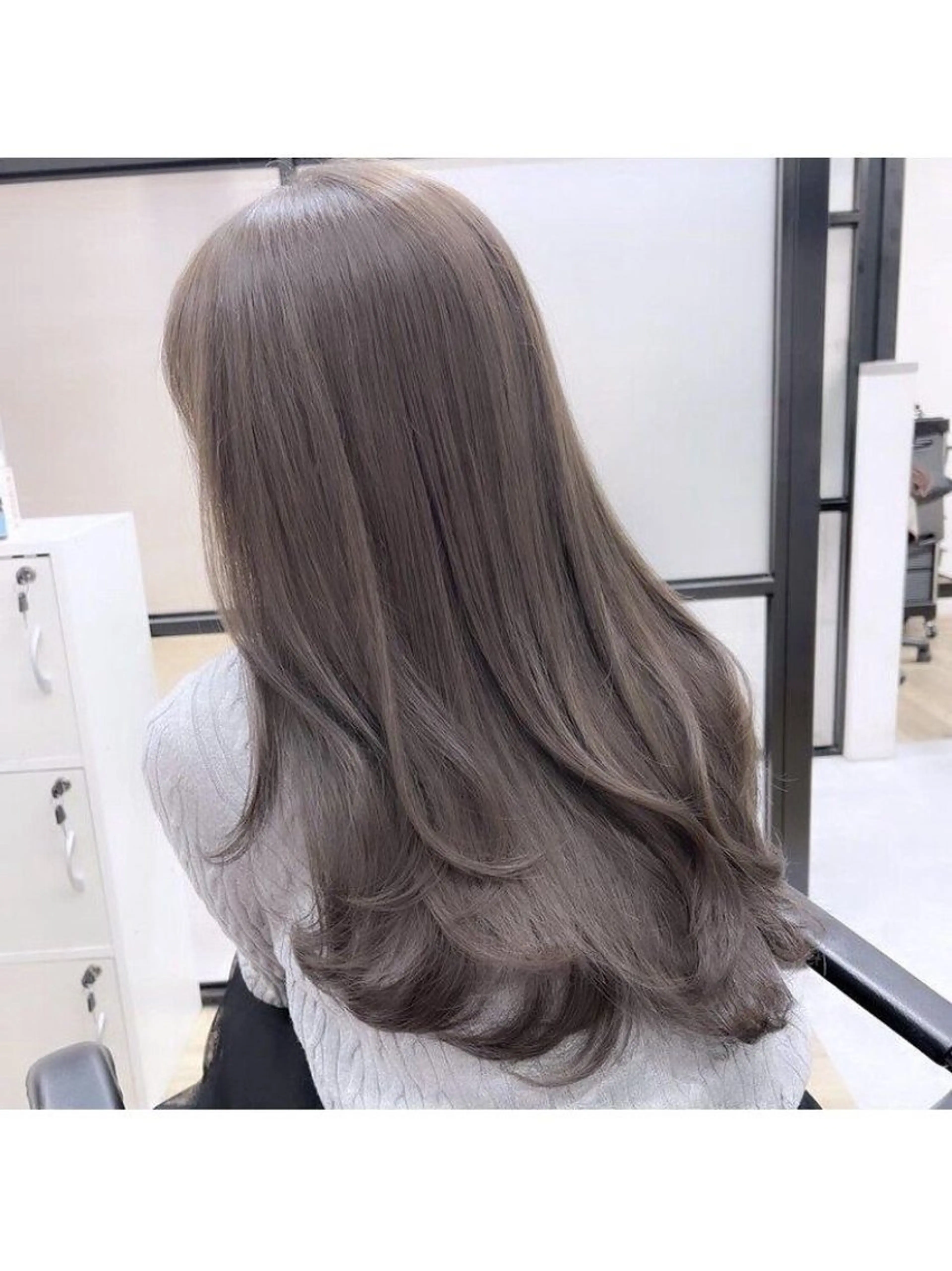 ロング カラー ヘアカラー トリートメント 透明感Color🩶 髪質改善 ユウナ🦋のヘアスタイル