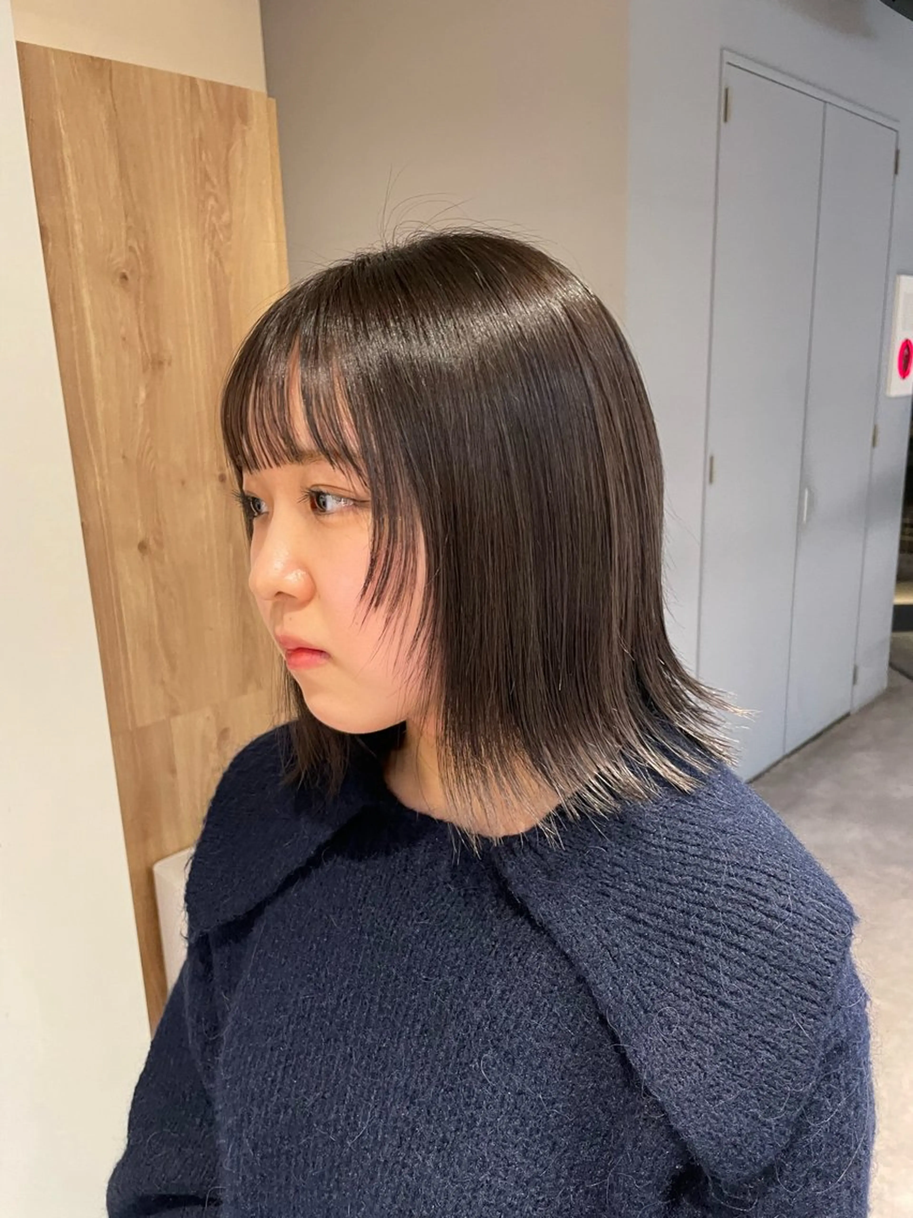 ショート カラー グレージュ 顔周りカット レイヤーカット カット ヘアカラー 葉月/ボブ/ 透明感カラー／中目黒のヘアスタイル