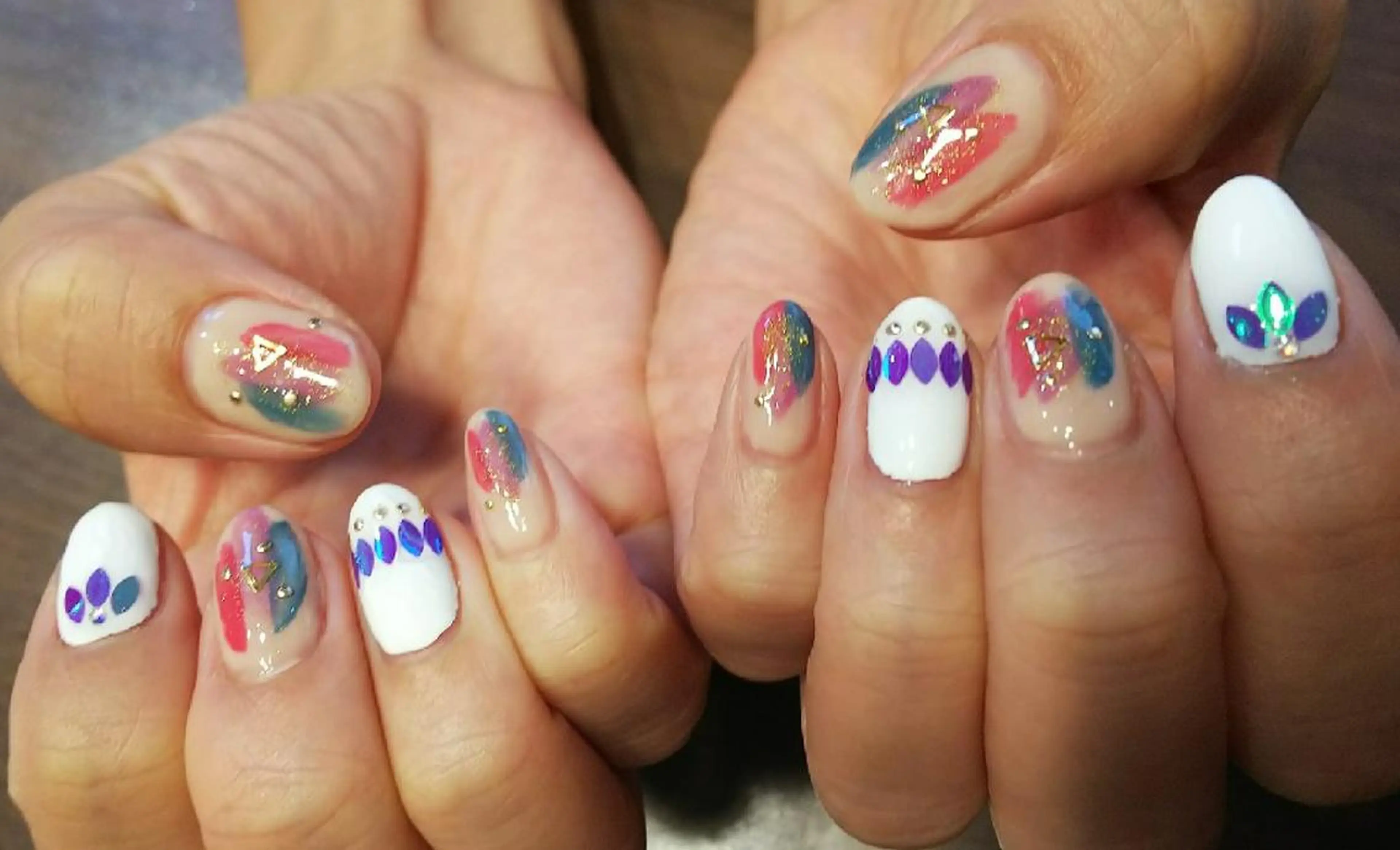 ネイル nail RiRi アトレナチュラのエステ・リラクイメージ