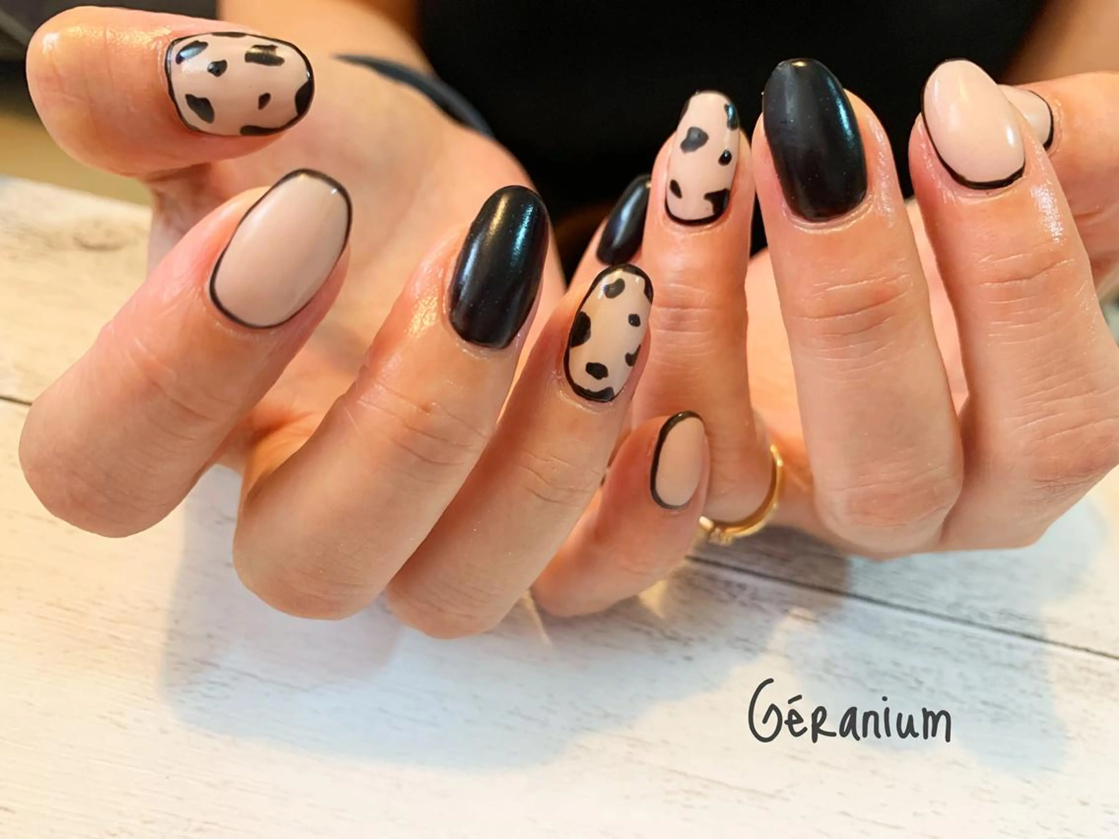 ネイル ハンドネイル GéRanium Harukaのネイルデザイン