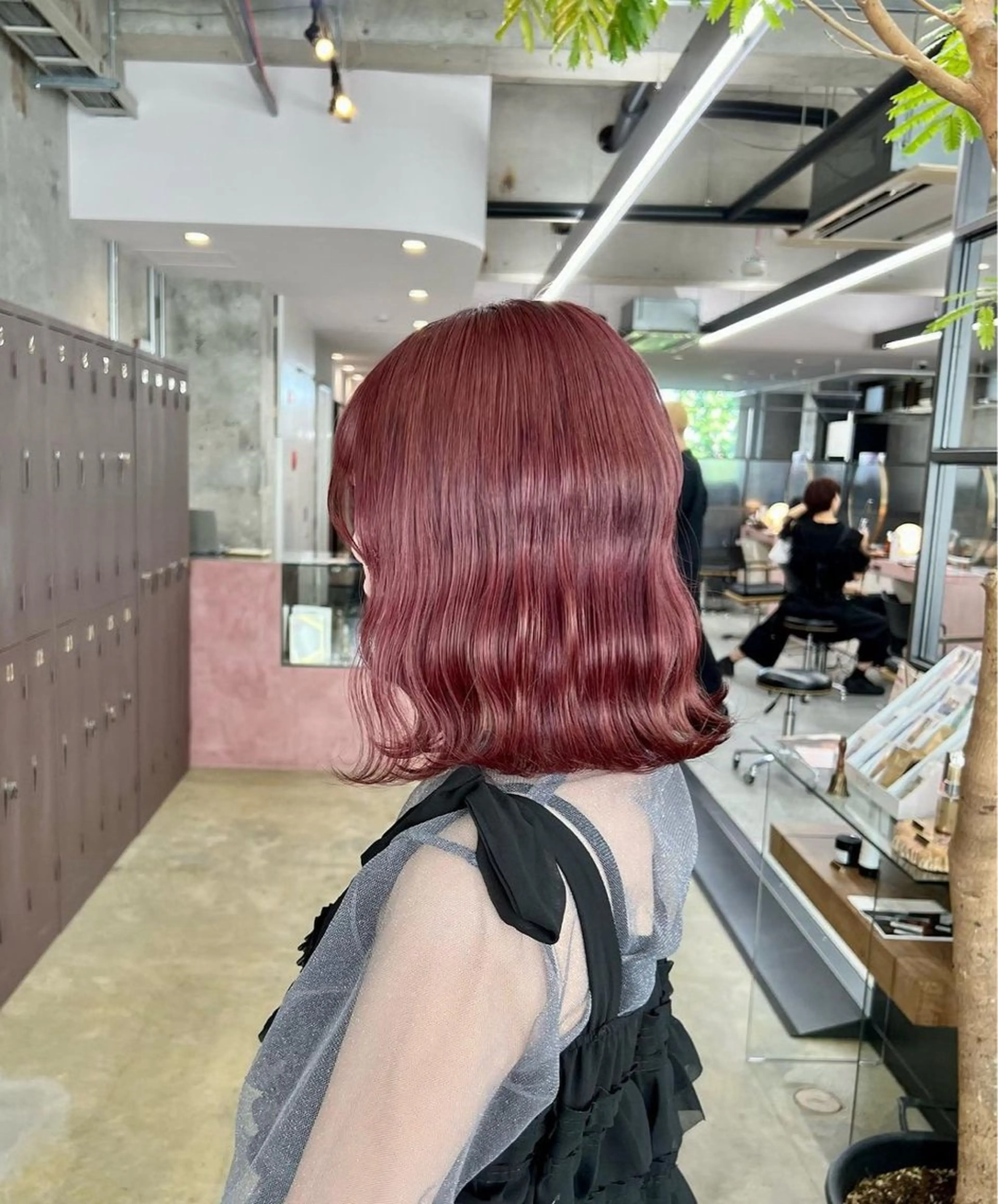 ミディアム 松井ゆら/ 酸性ストレート/暖色のヘアスタイル