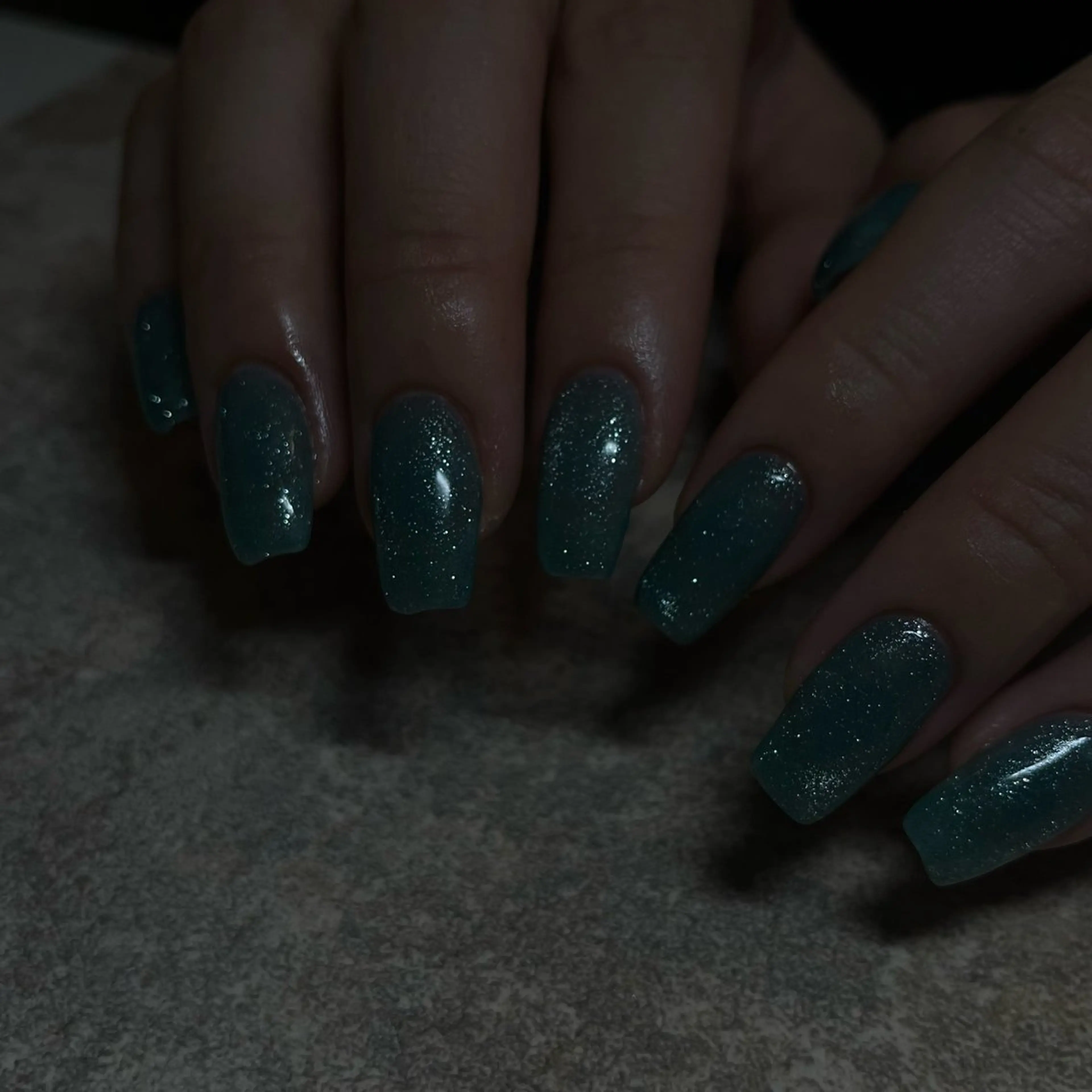 ネイル フラッシュネイル グリーン 水色 マグネットネイル ワンカラーネイル ハンドネイル rio nailのネイルデザイン