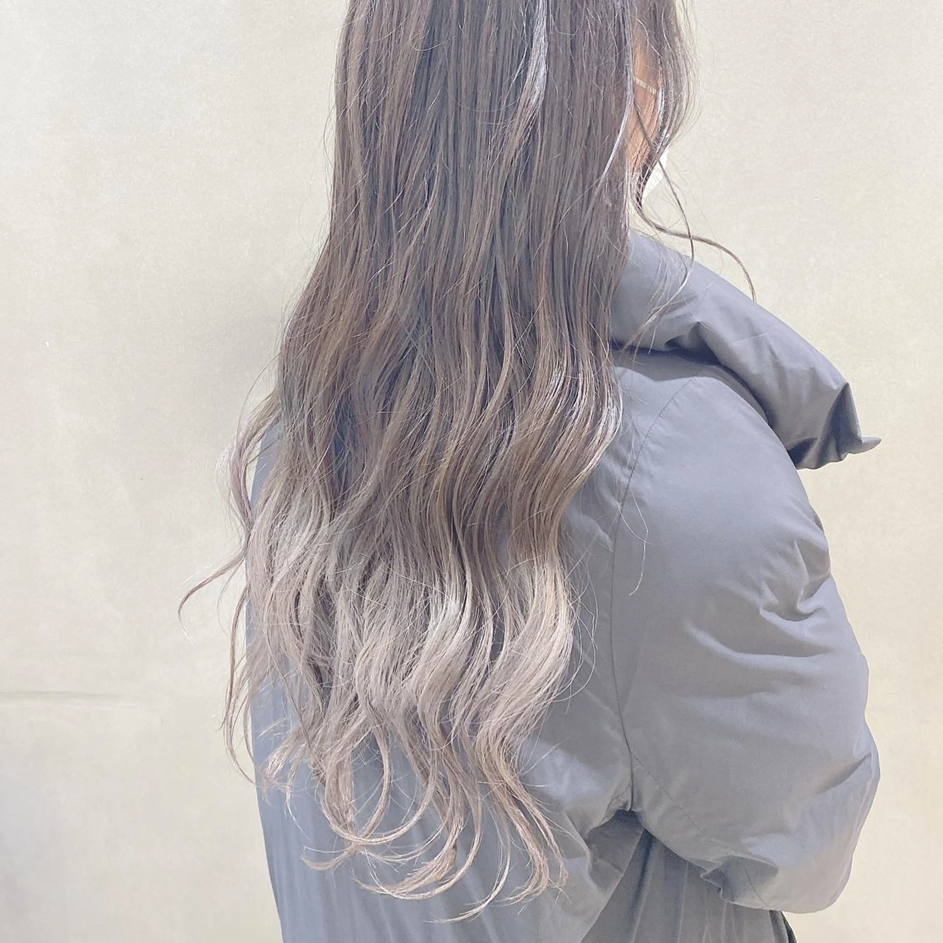 ロング Elle✂︎ Riinaのヘアスタイル