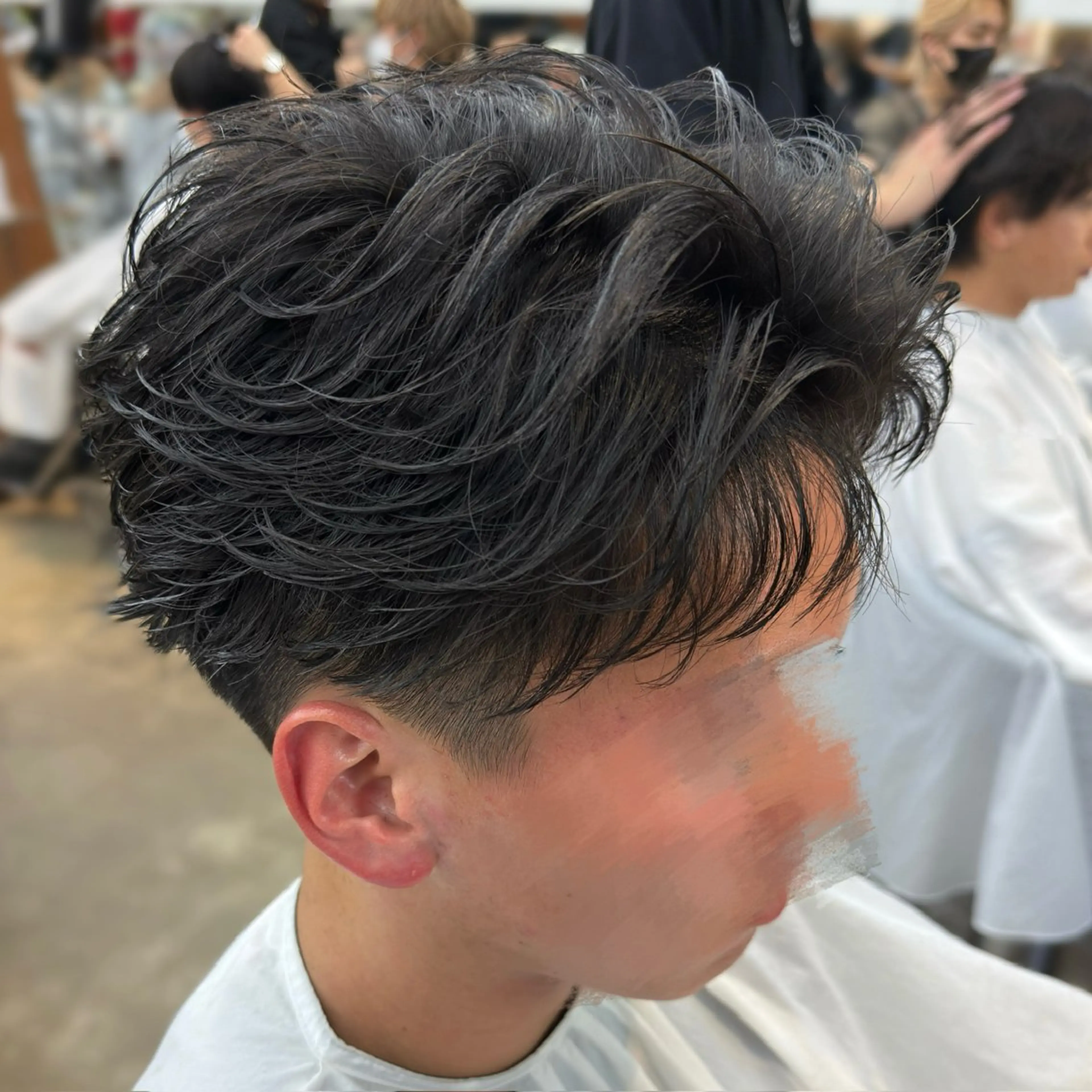 パーマ メンズ フェザーパーマ メンズパーマ カット パーマ 渋谷メンズ特化 佐橋世奈のヘアスタイル