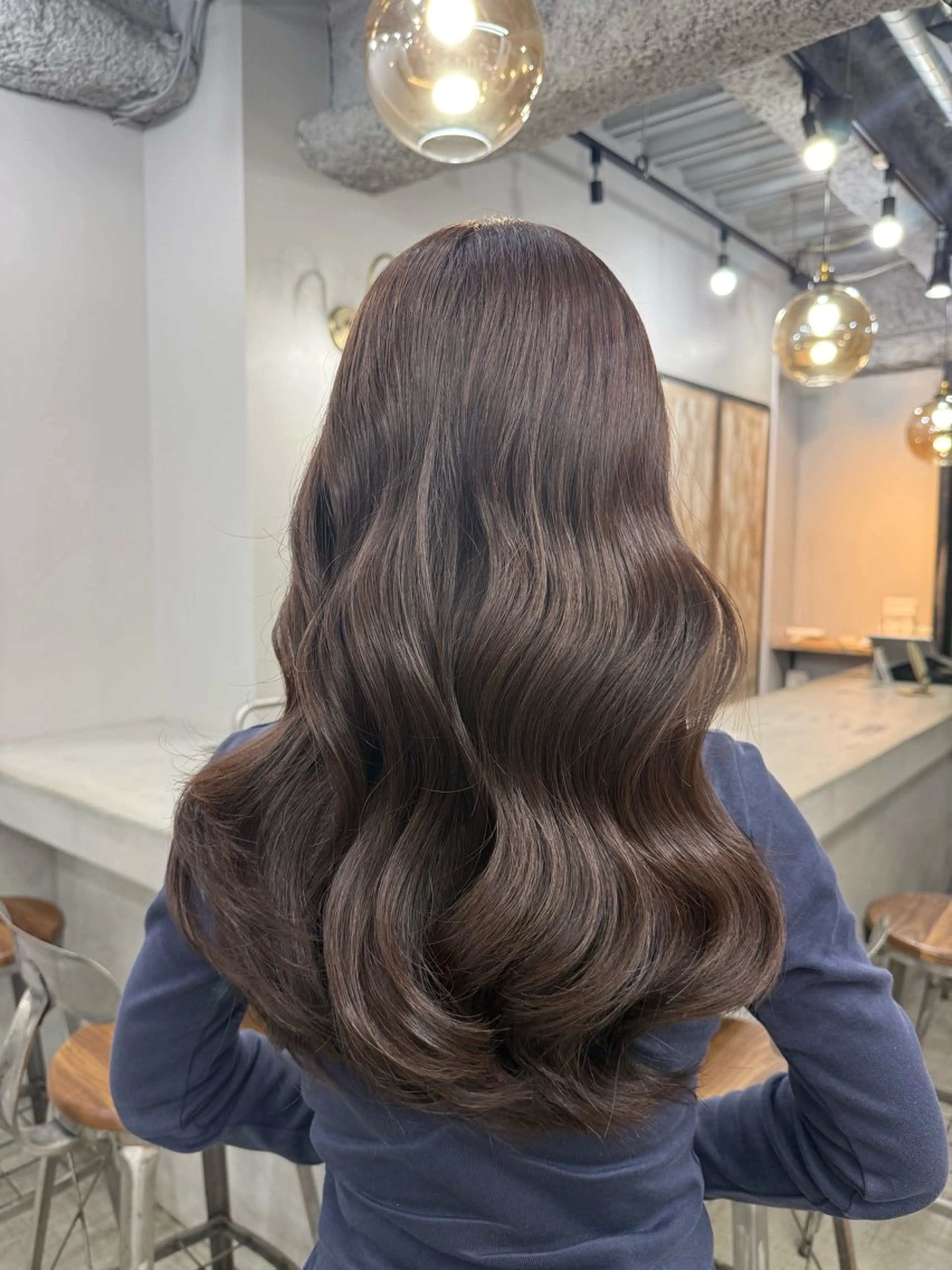 セミロング カラー ブラウンカラー 透明感カラー ラベンダーカラー ラベンダーブラウン 韓国風ヘア カット ヘアカラー トリートメント ヘアセット 韓国ヘア🫧 KAZUTOのヘアスタイル