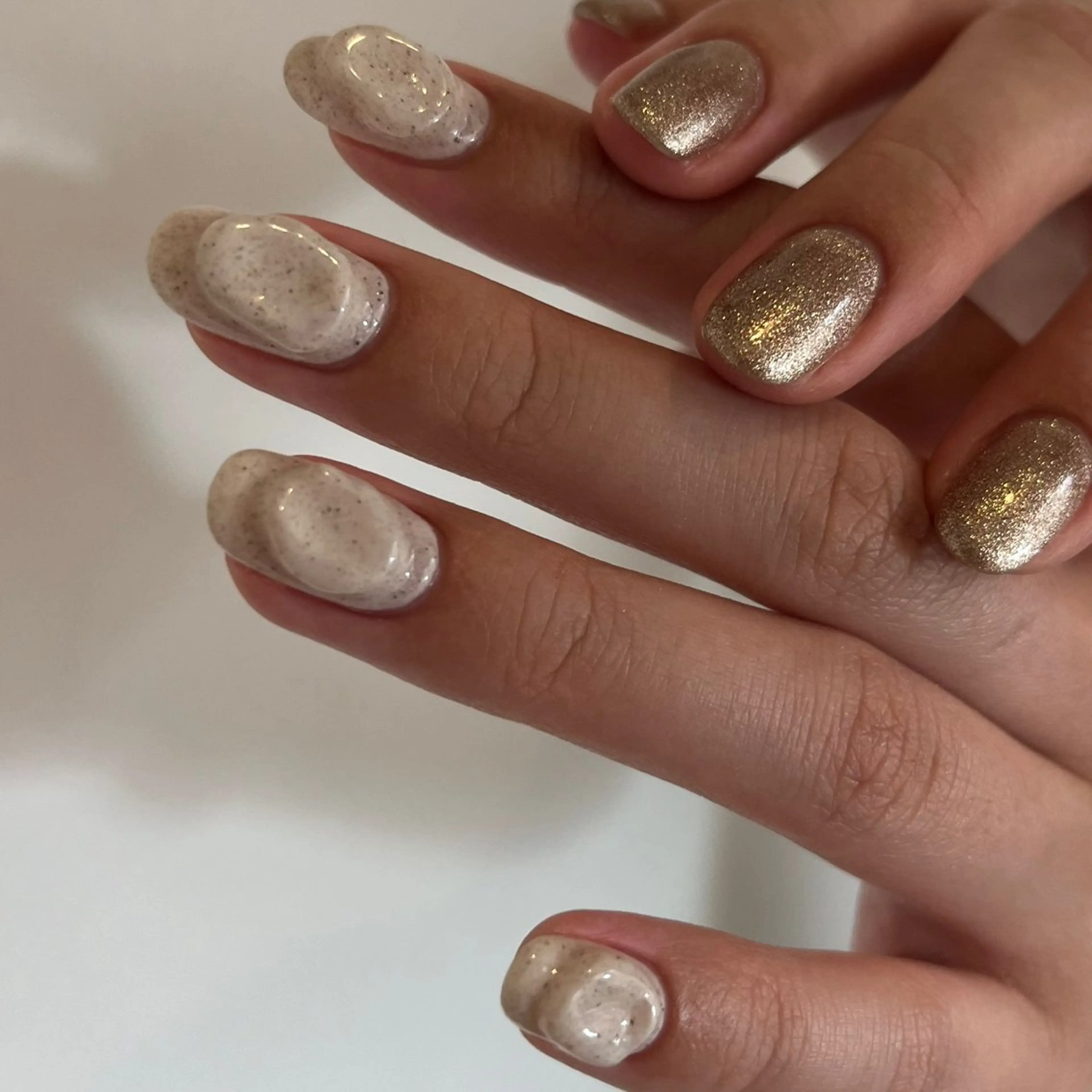 ネイル ワンカラーネイル luster shihoのネイルデザイン