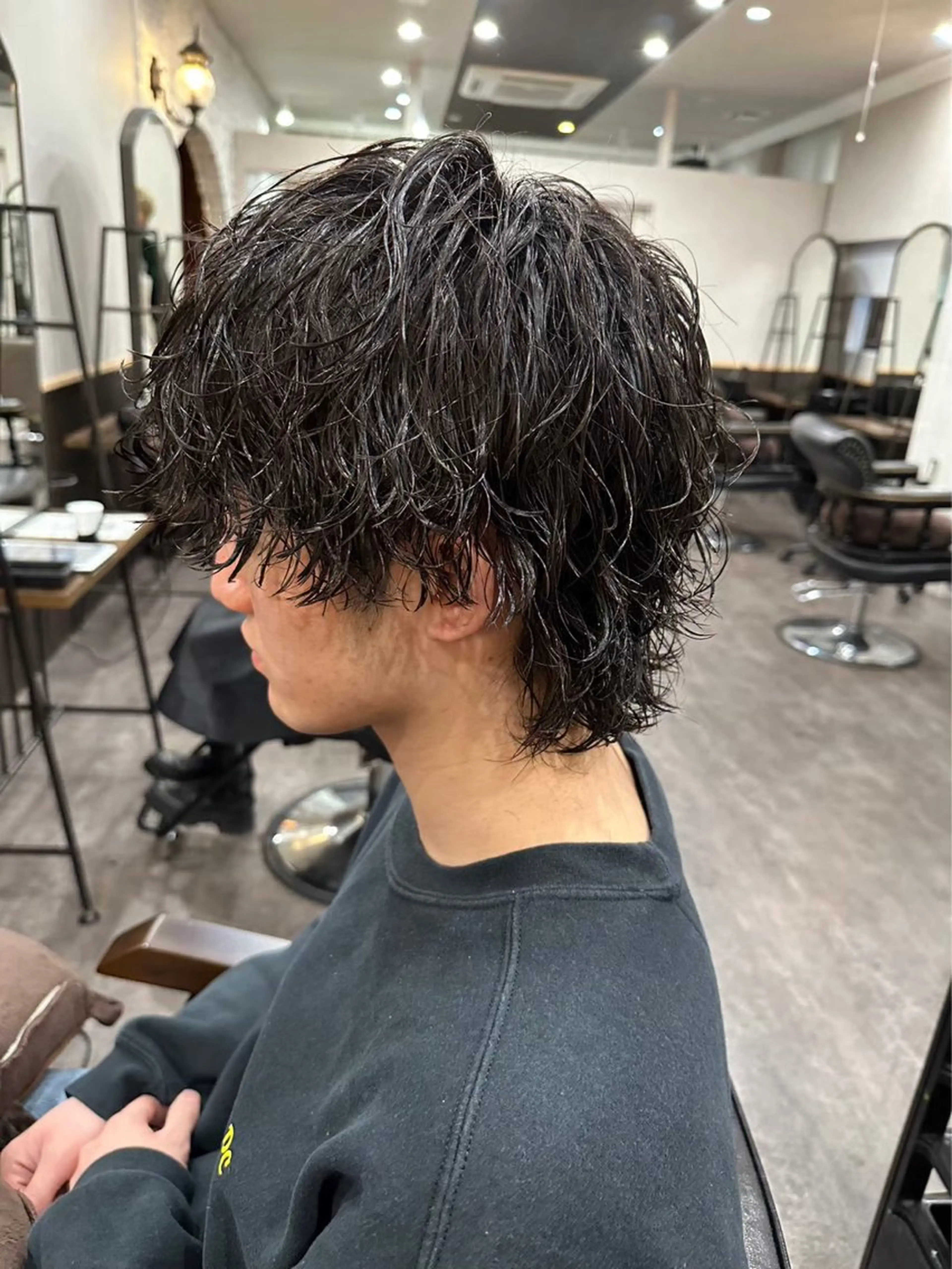パーマ メンズ 艶カラー✨️派手髪 🦄renのヘアスタイル