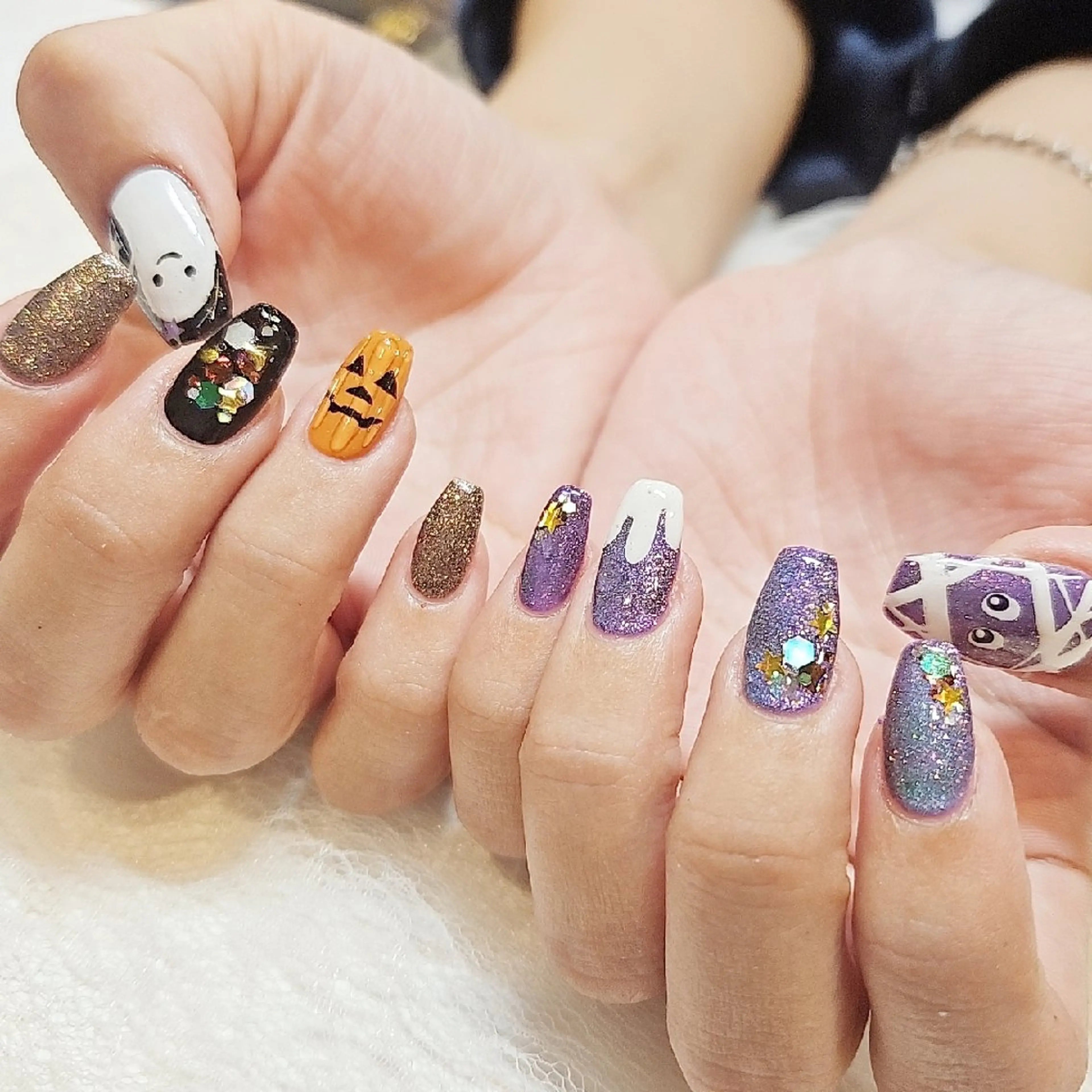 ネイル Nailsalon  Wisteriaのネイルデザイン