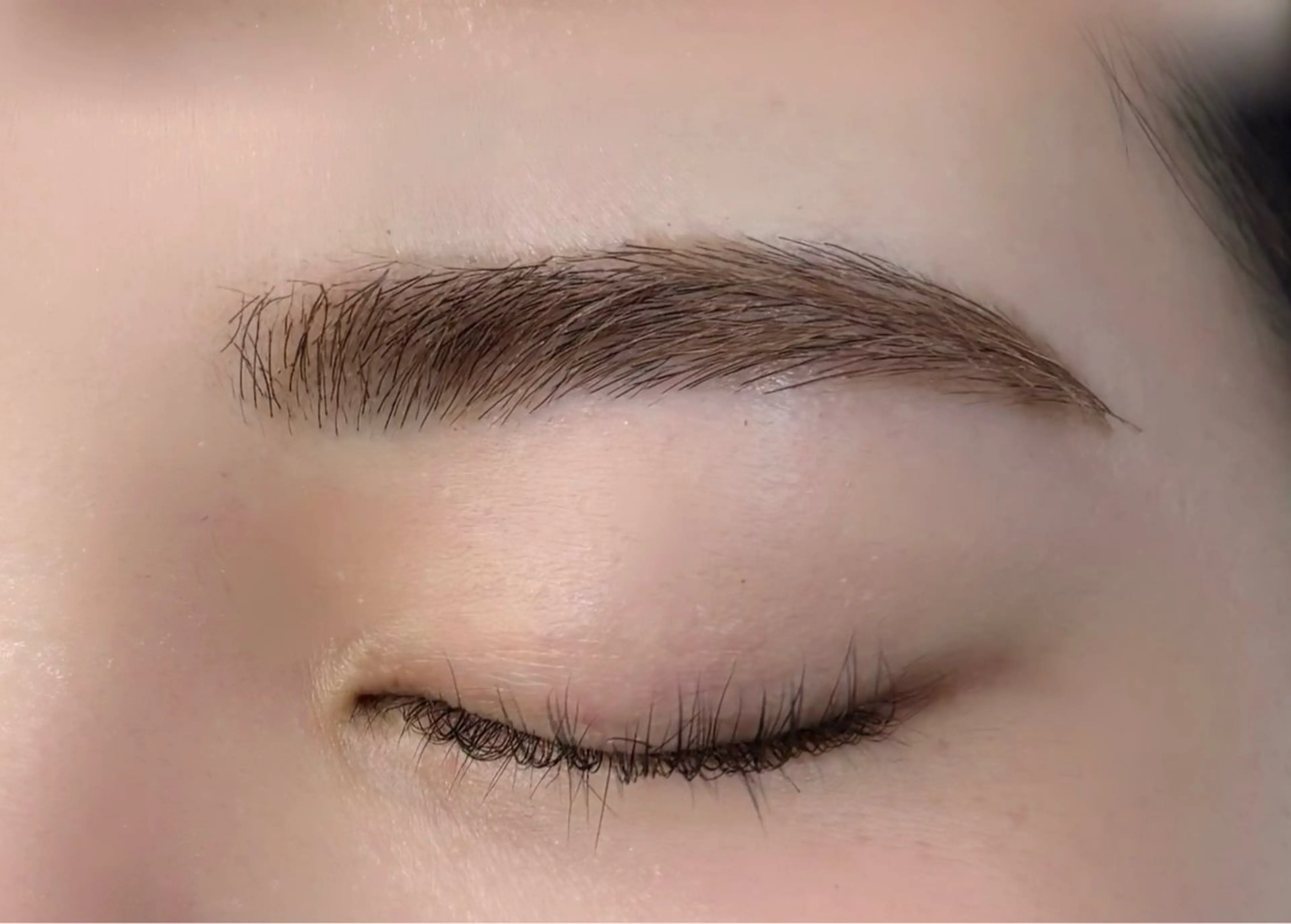 アイブロウ ワックス脱毛 りじゅ HM EYEの眉毛・アイブロウイメージ