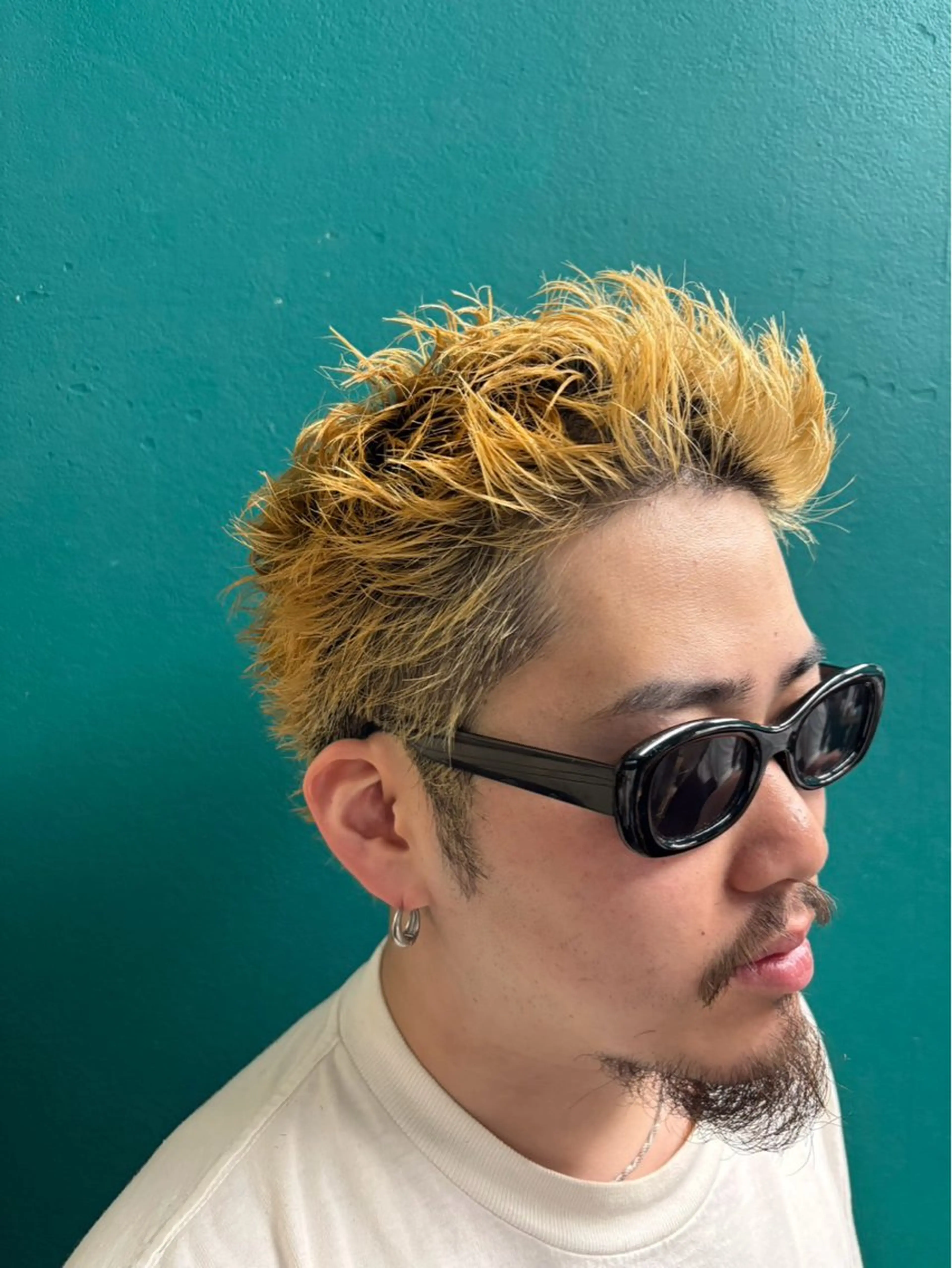 ショート カラー メンズ メンズブリーチ メンズショート スパイキーショート ブリーチ ケアブリーチ 【癒しのバーバー】 小野寺のヘアスタイル