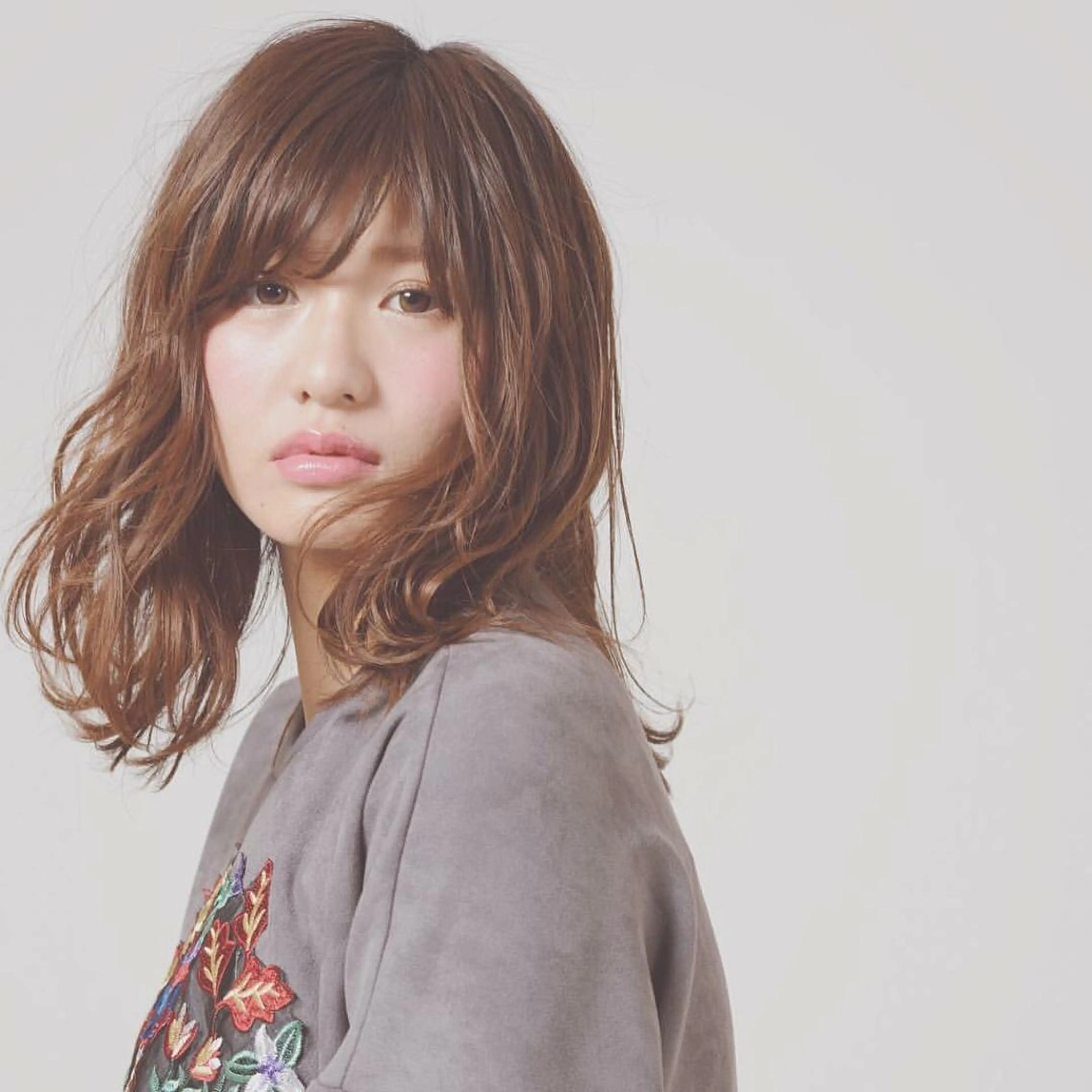 ミディアム カラー パーマ 🔹TOMO🔹 圧倒的経験値🔹のヘアスタイル