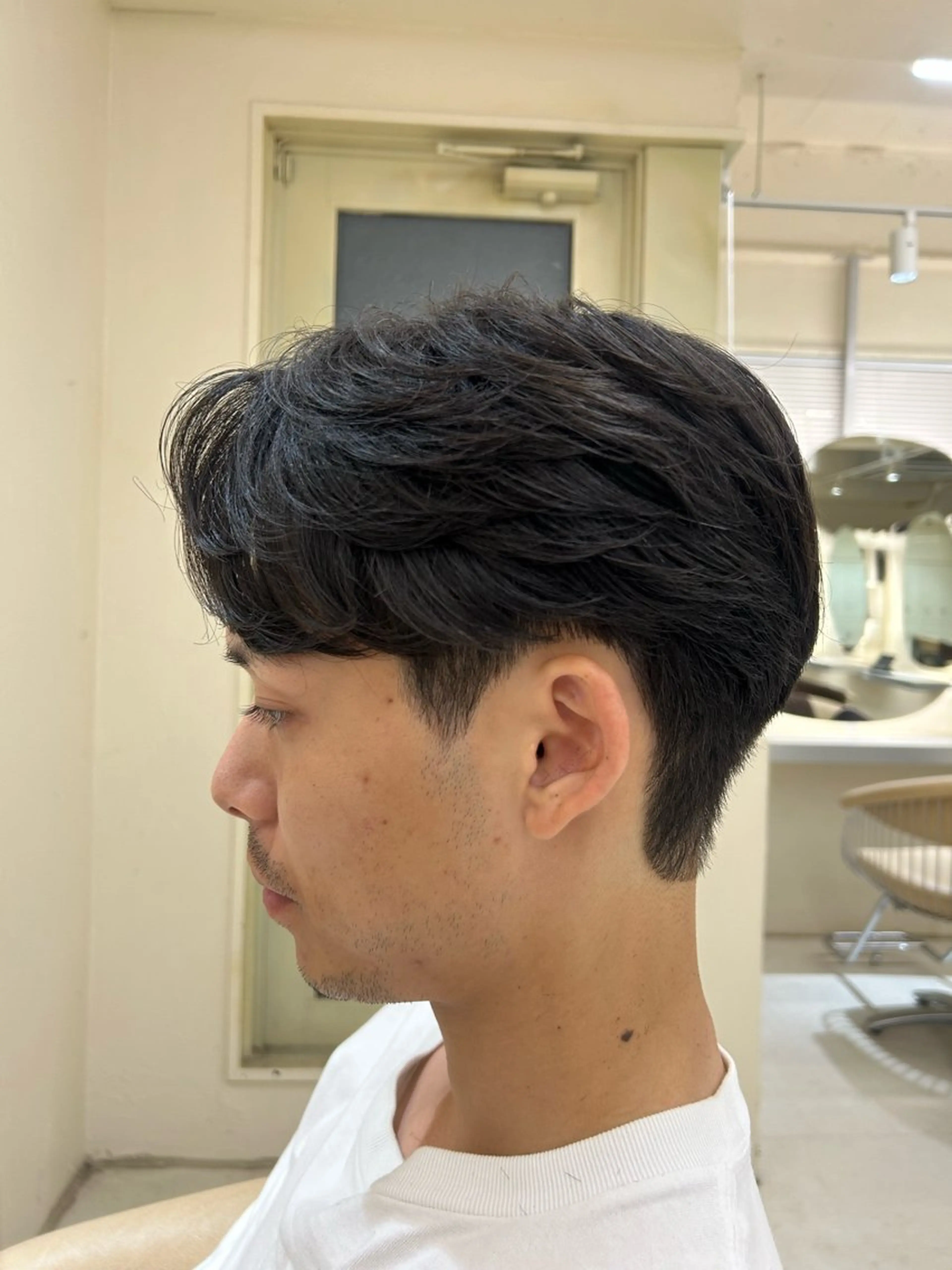 メンズ カット ウルフ/マッシュ/ センターパート/奈菜のヘアスタイル