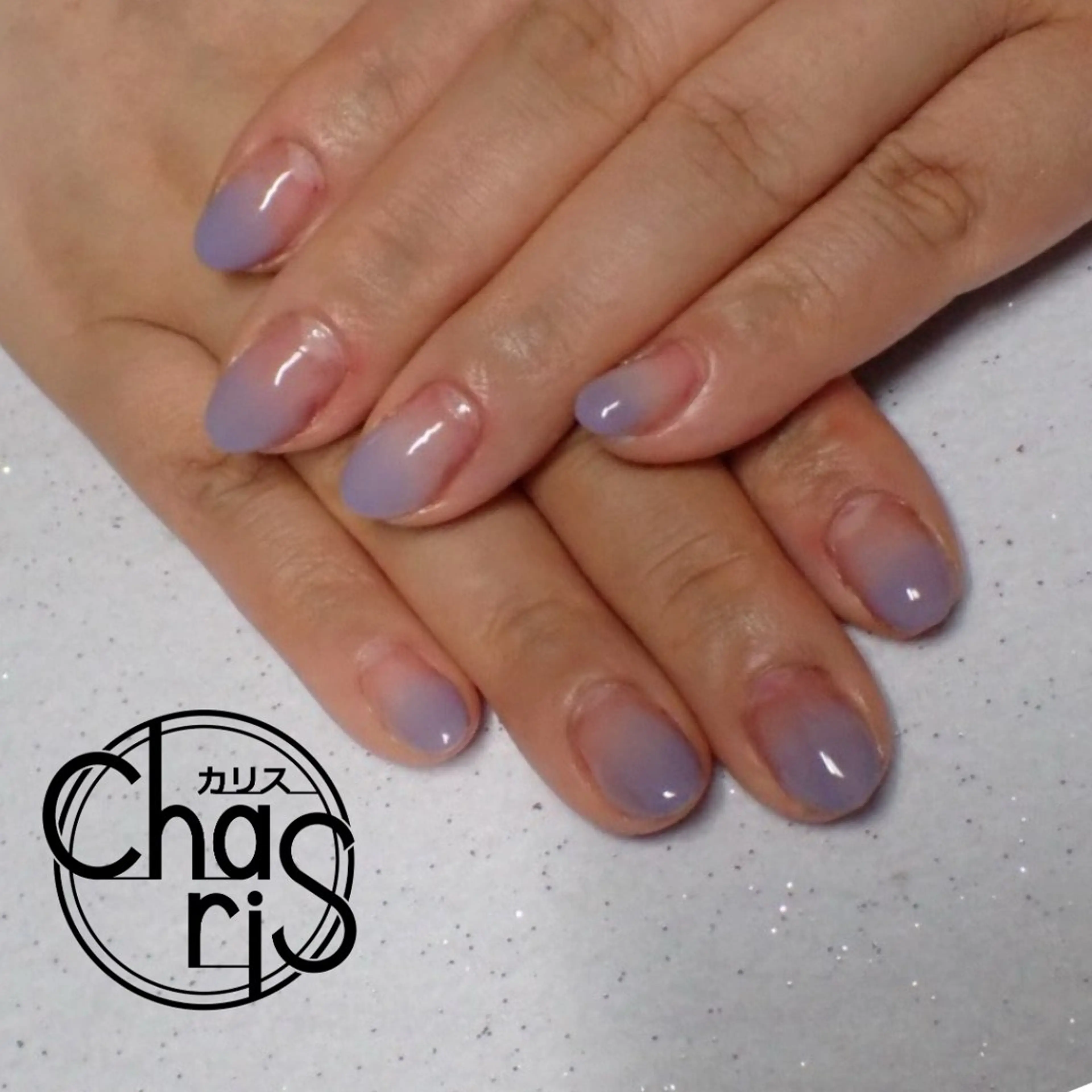 ネイル グラデーション ネイルサロン Charisのネイルデザイン