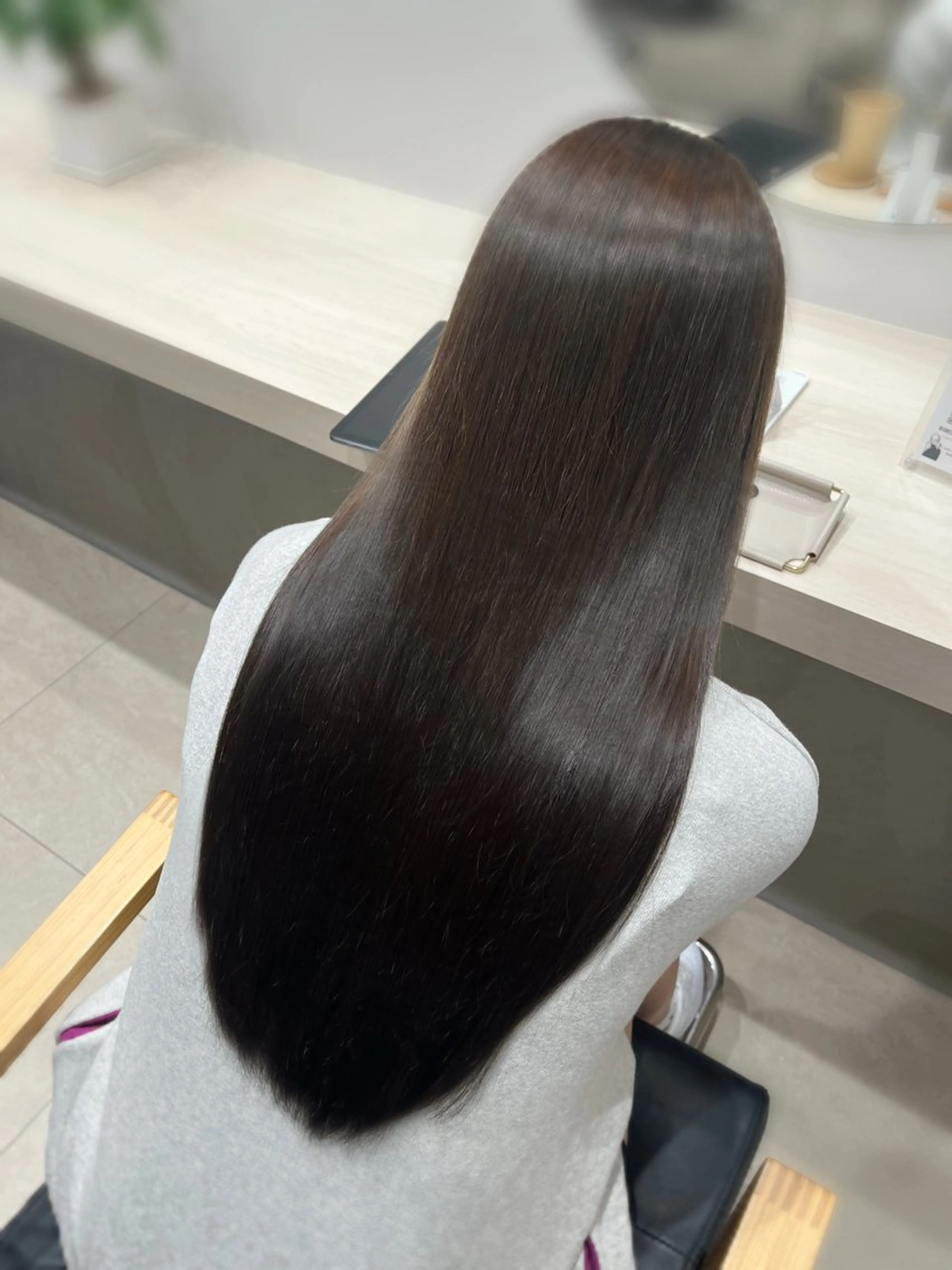 ロング カラー ブラウンカラー オリーブブラウン yui /暖色、ブラウンのヘアスタイル