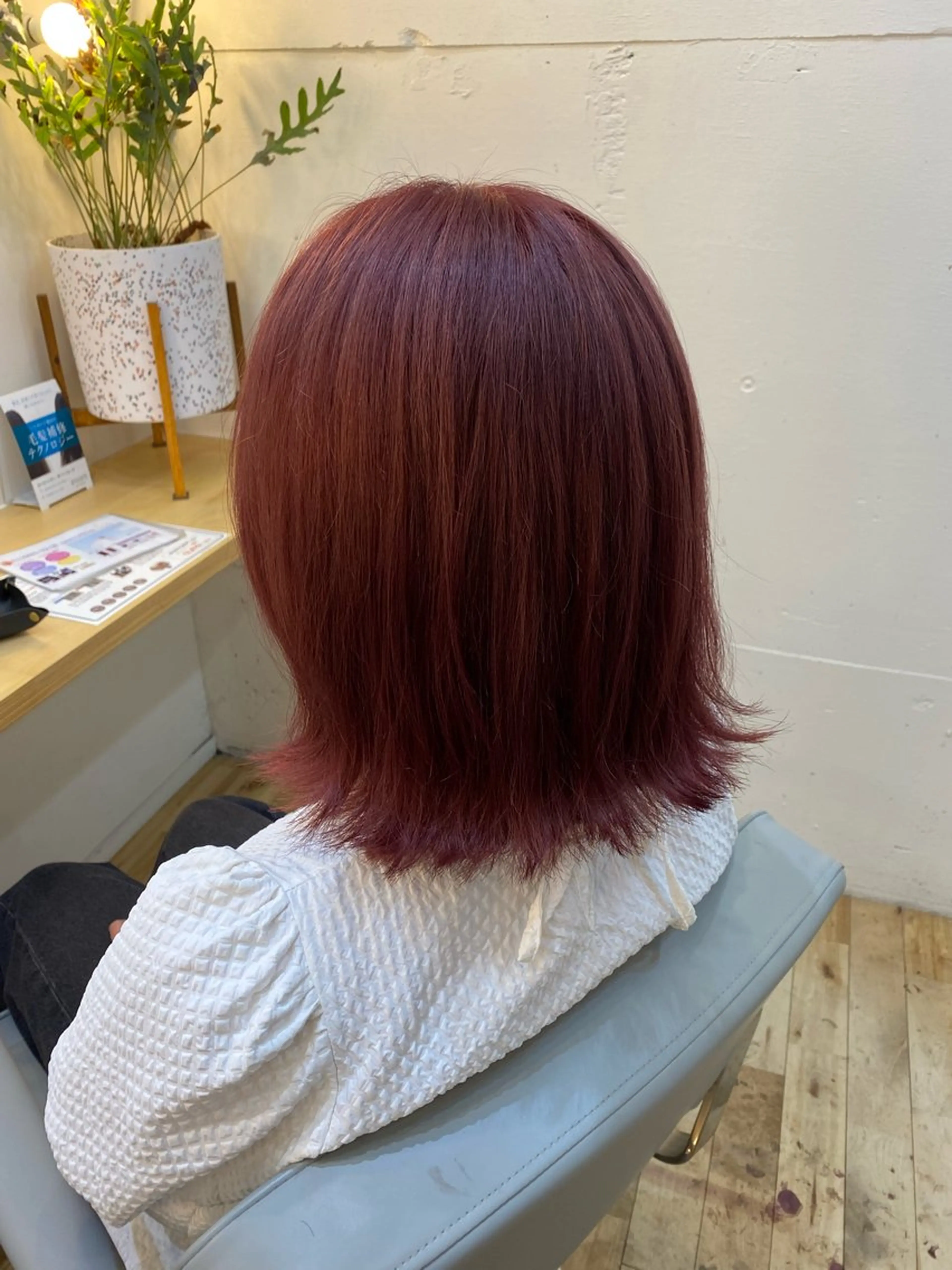 ミディアム カラー ブリーチ ピンクカラー ヘアカラー 艶カラー／ストレート かとうゆうき🍯のヘアスタイル