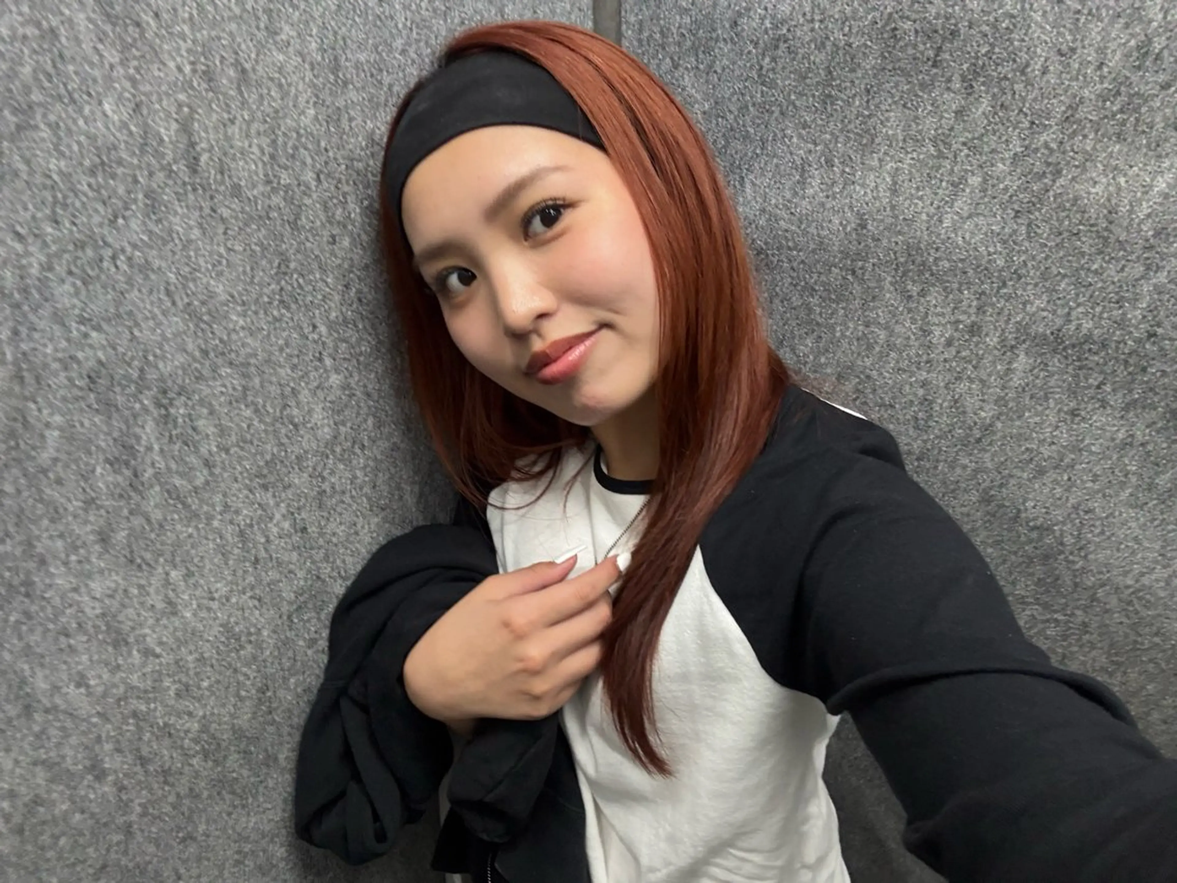 カラー イルミナカラー オレンジ ヘアカラー トリートメント 透明感カラー/海外風 レイヤー/mao🗽のヘアスタイル