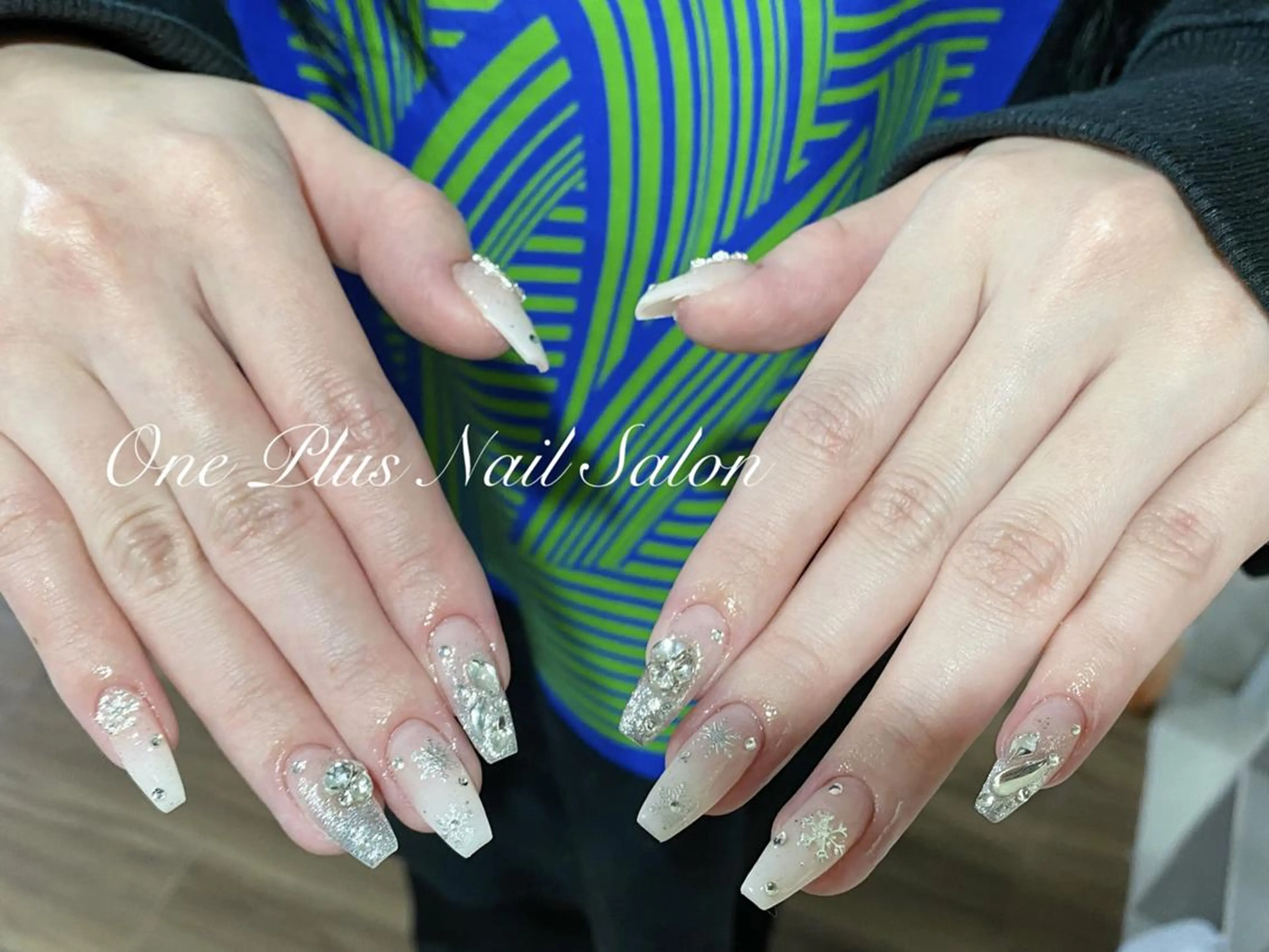 ネイル One plus あやのネイルデザイン