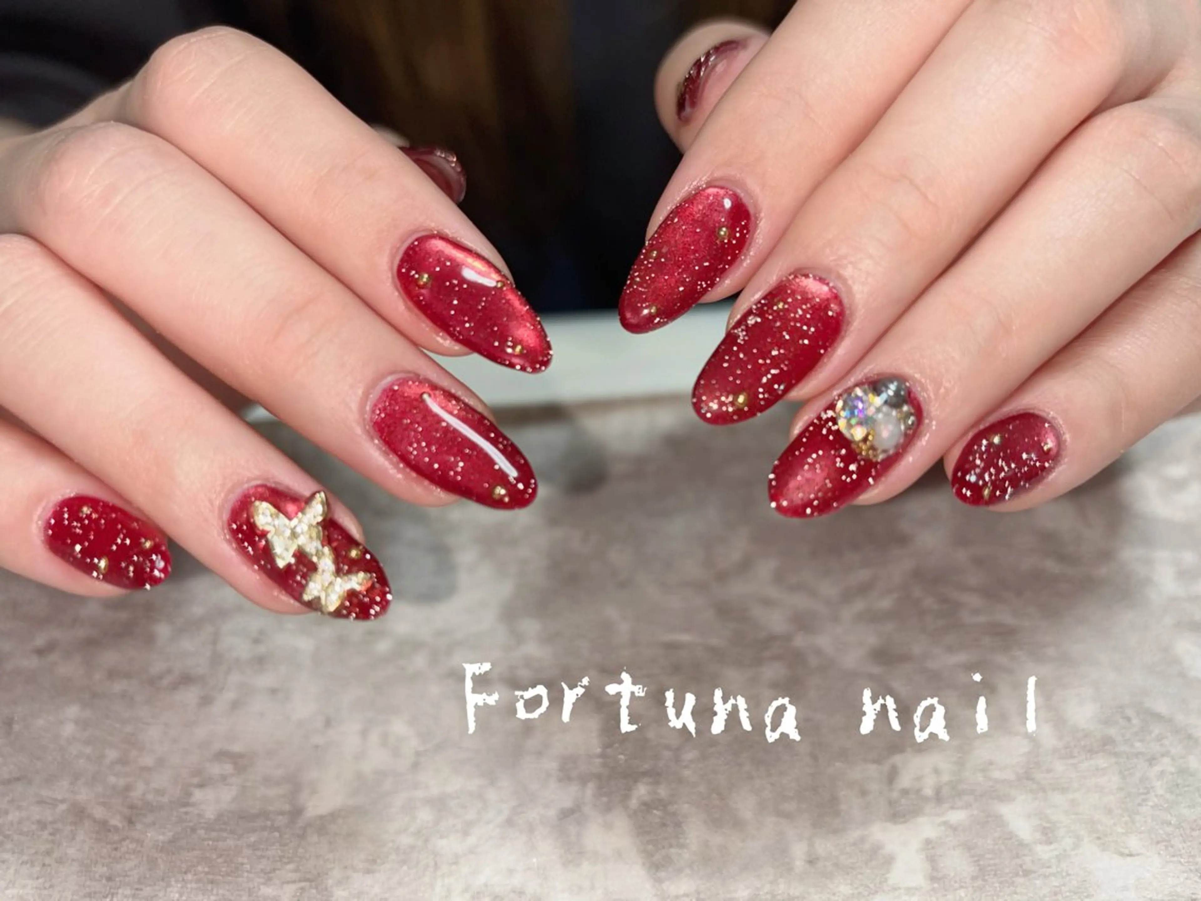 ネイル Nail •Head スパFortunaのネイルデザイン