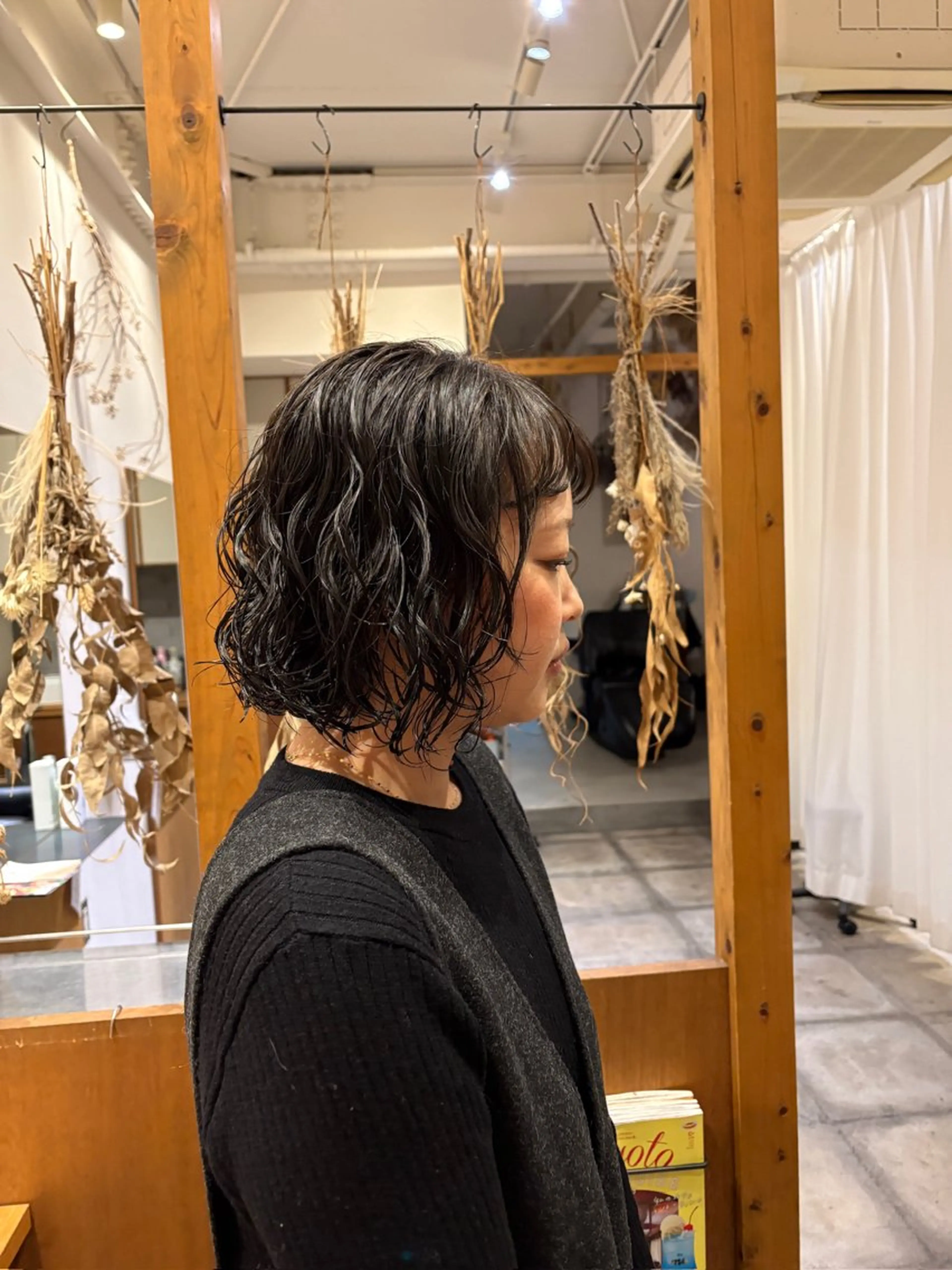 ショート パーマ パーマ トリートメント ENIF 大島 芽生のヘアスタイル