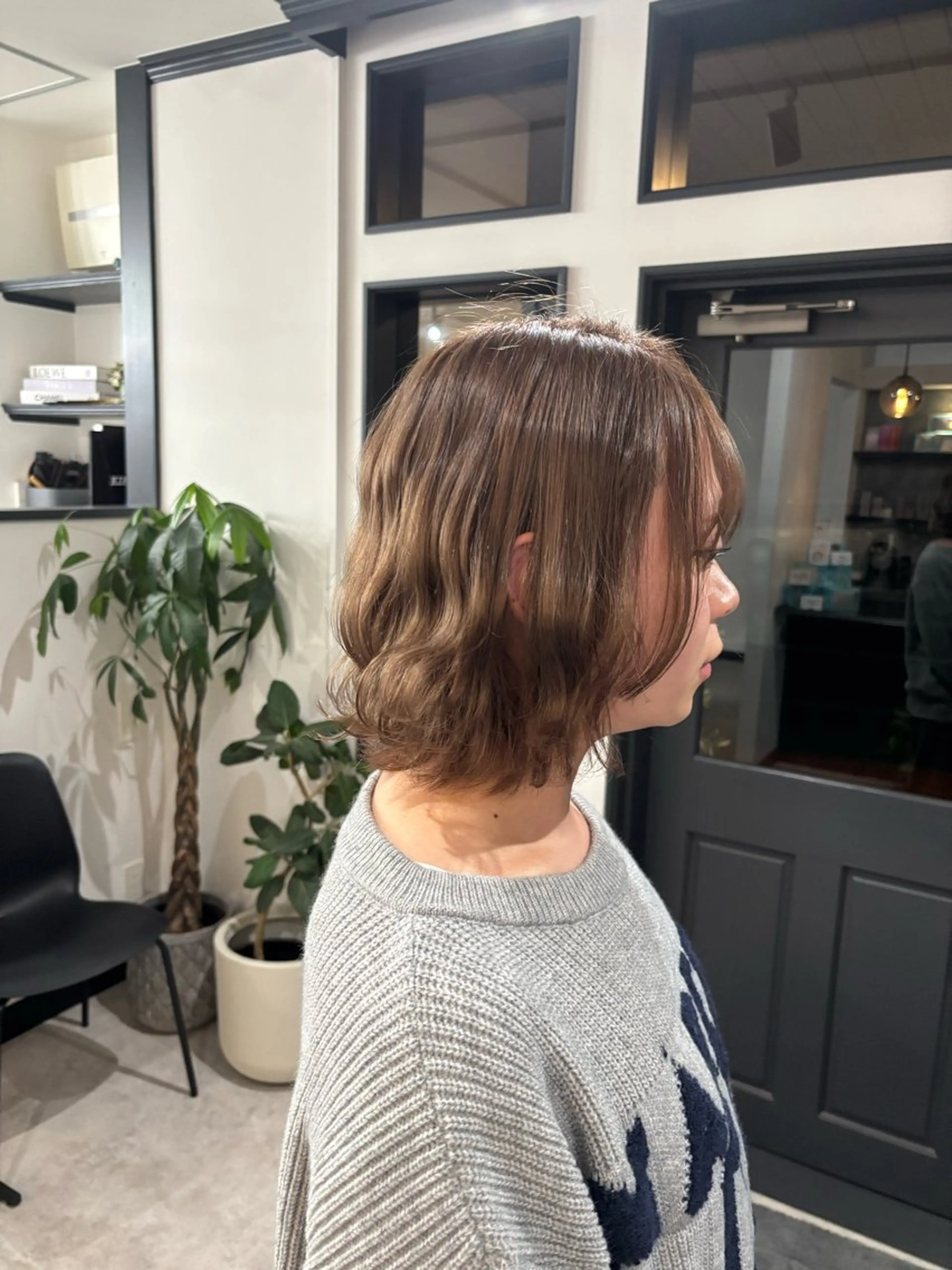 カラー ベージュカラー 長谷川 さくらのヘアスタイル